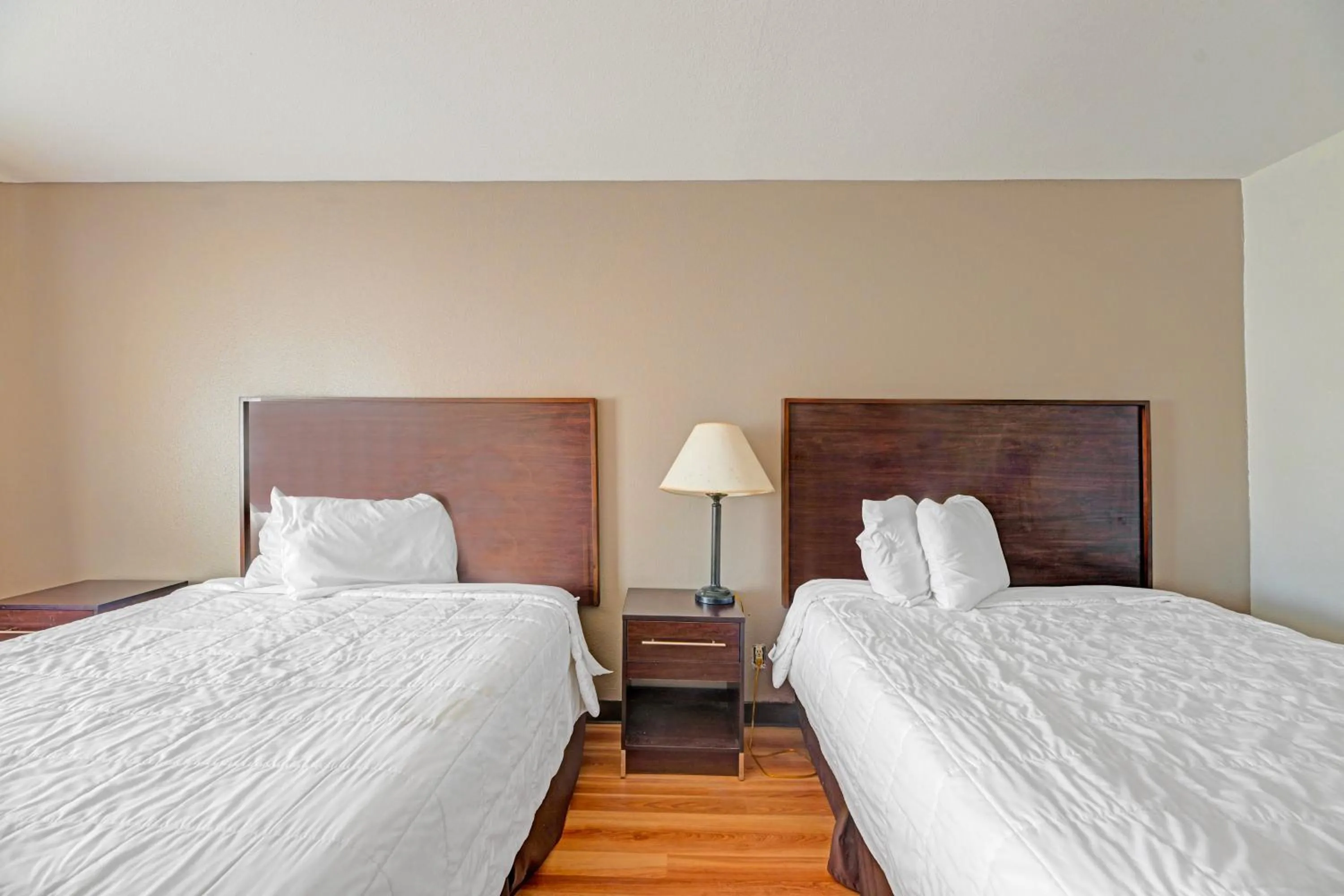 Bedroom, Bed in Travelers inn by OYO Wichita Falls