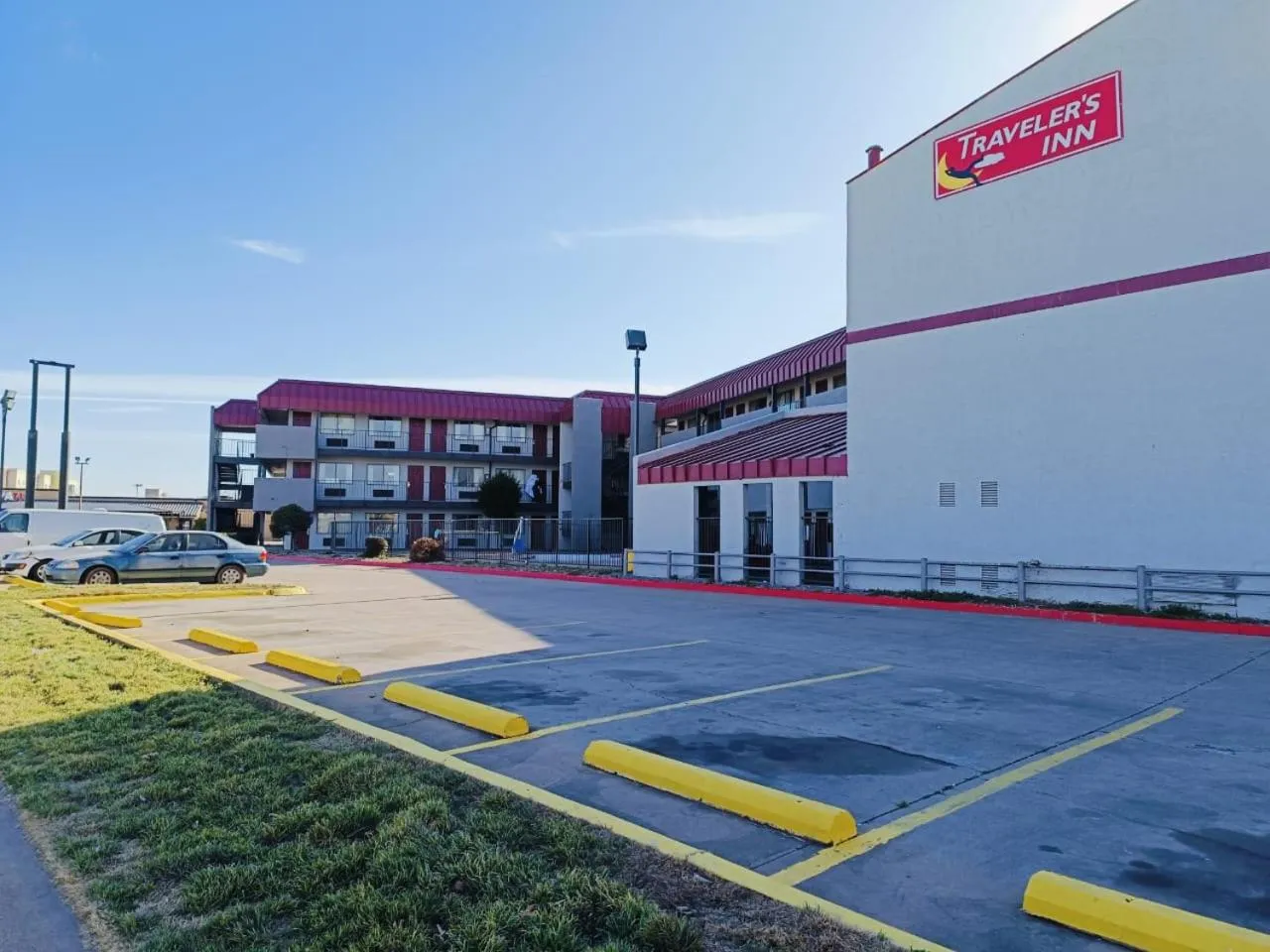 Parking in Travelers inn by OYO Wichita Falls