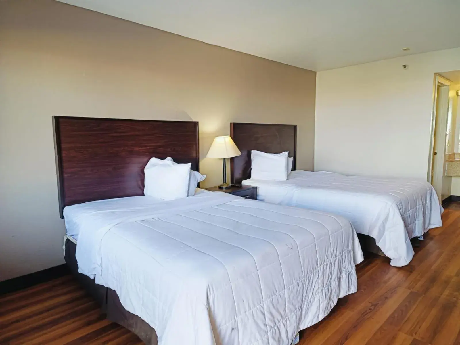 2 Queen Bed Suite in Wichita Falls inn 2 Queen Bed Suite in Wichita Falls inn