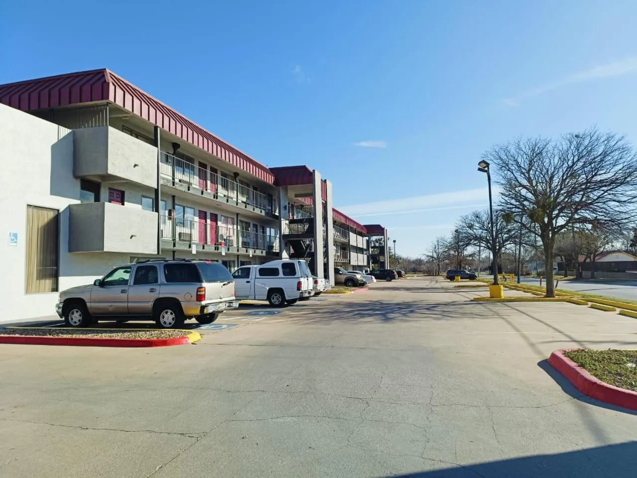 Parking in Travelers inn by OYO Wichita Falls