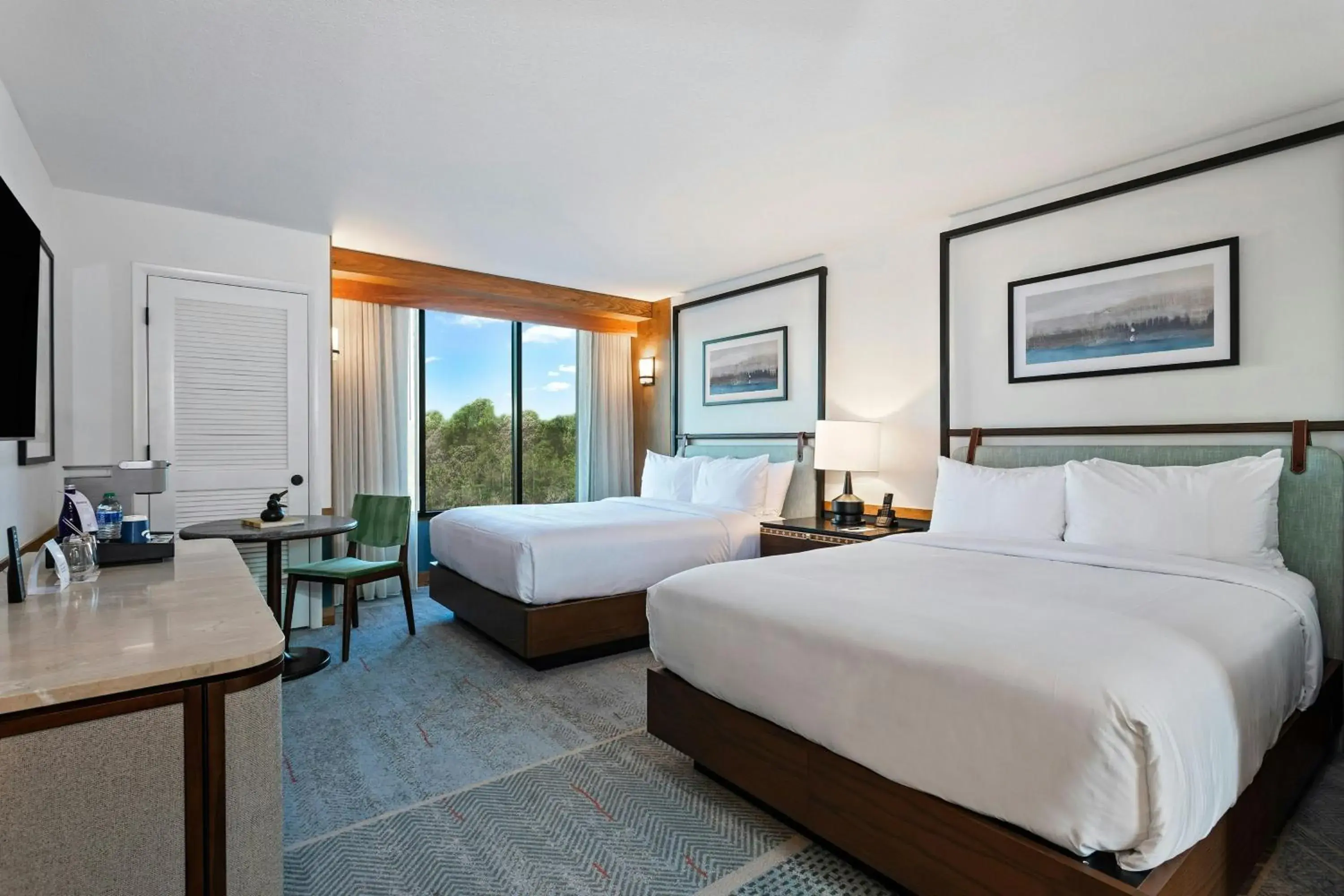 Queen Room with Two Queen Beds and Lake View in Merriweather Lakehouse Hotel, Autograph Collection Queen Room with Two Queen Beds and Lake View in Merriweather Lakehouse Hotel, Autograph Collection