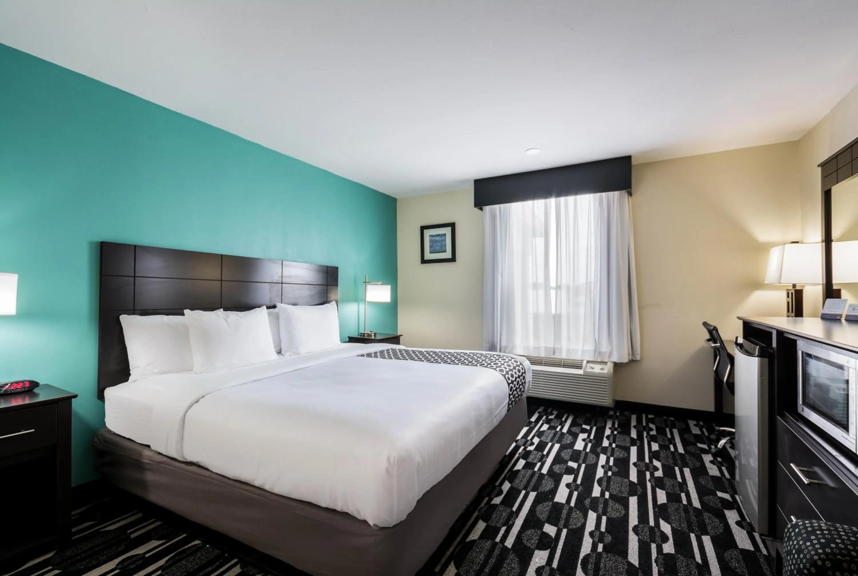 Bed in Bricktown Hotel & Extended Stay