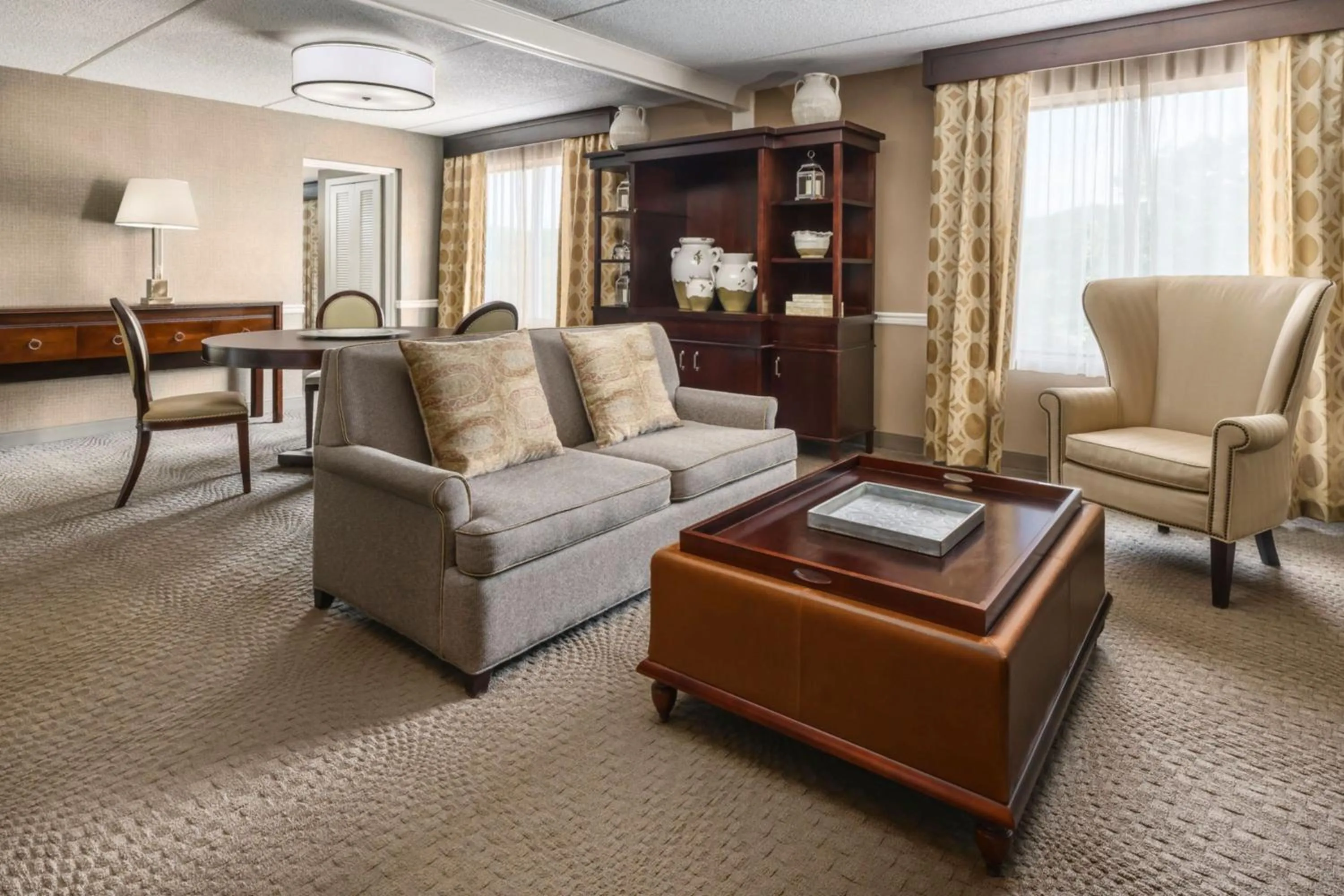 Photo of the whole room in Sheraton Great Valley Hotel