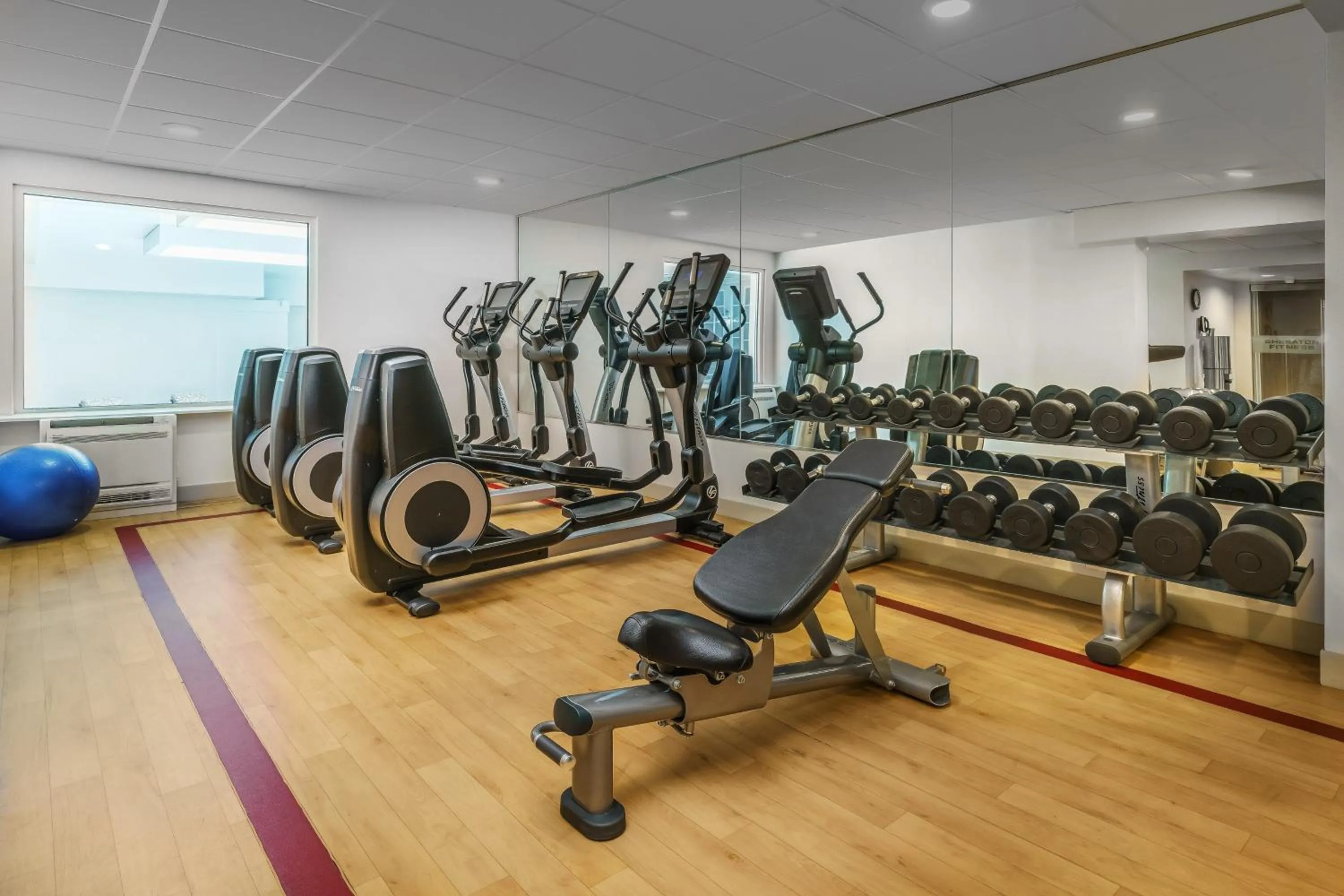 Fitness centre/facilities in Sheraton Great Valley Hotel