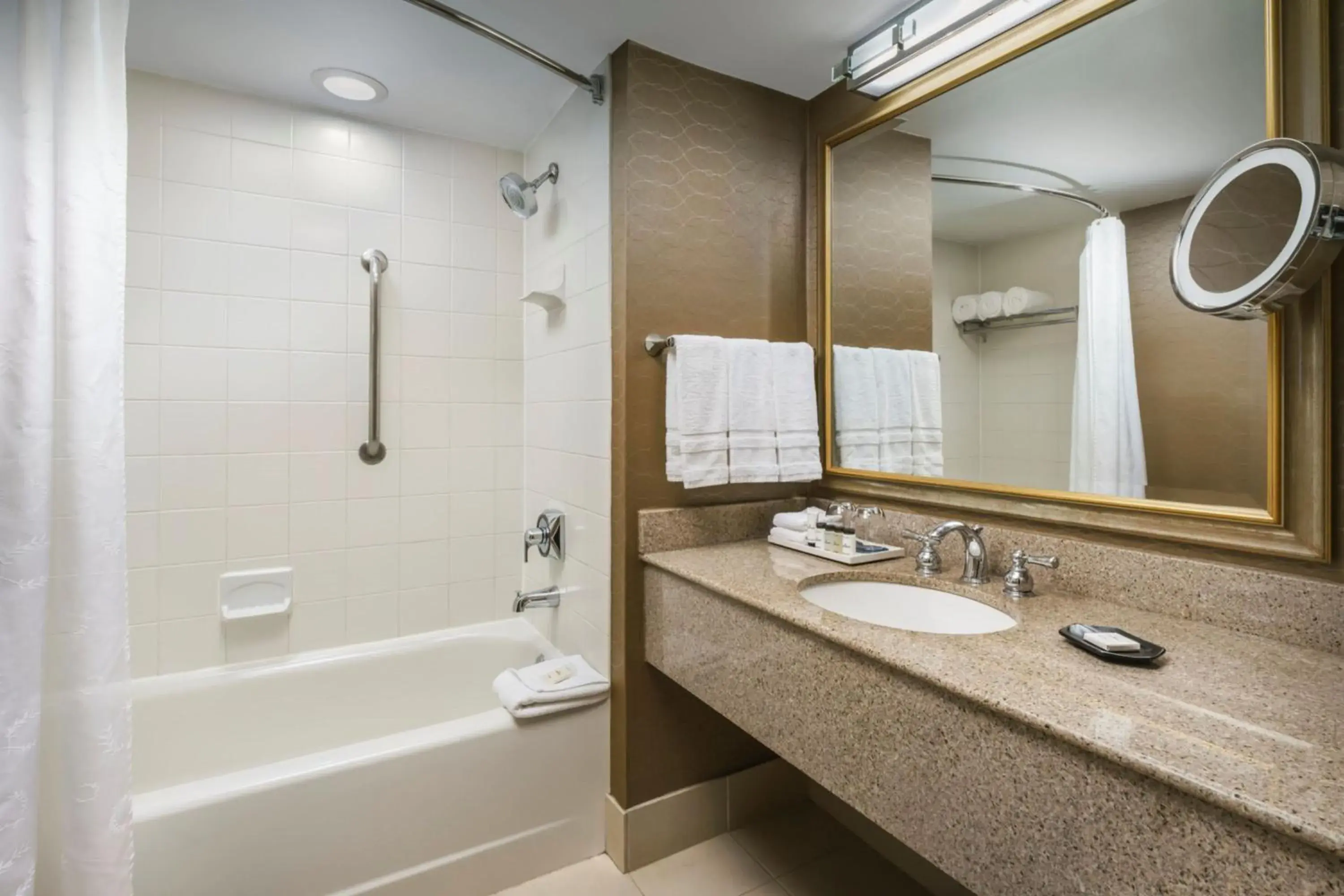 Corner King Room with Sofa Bed in Sheraton Great Valley Hotel Corner King Room with Sofa Bed in Sheraton Great Valley Hotel