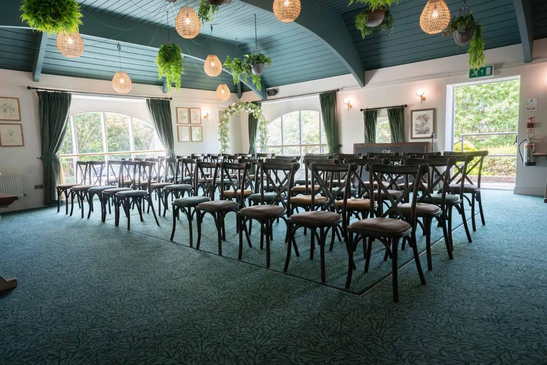 Restaurant/places to eat in The Princess Royal