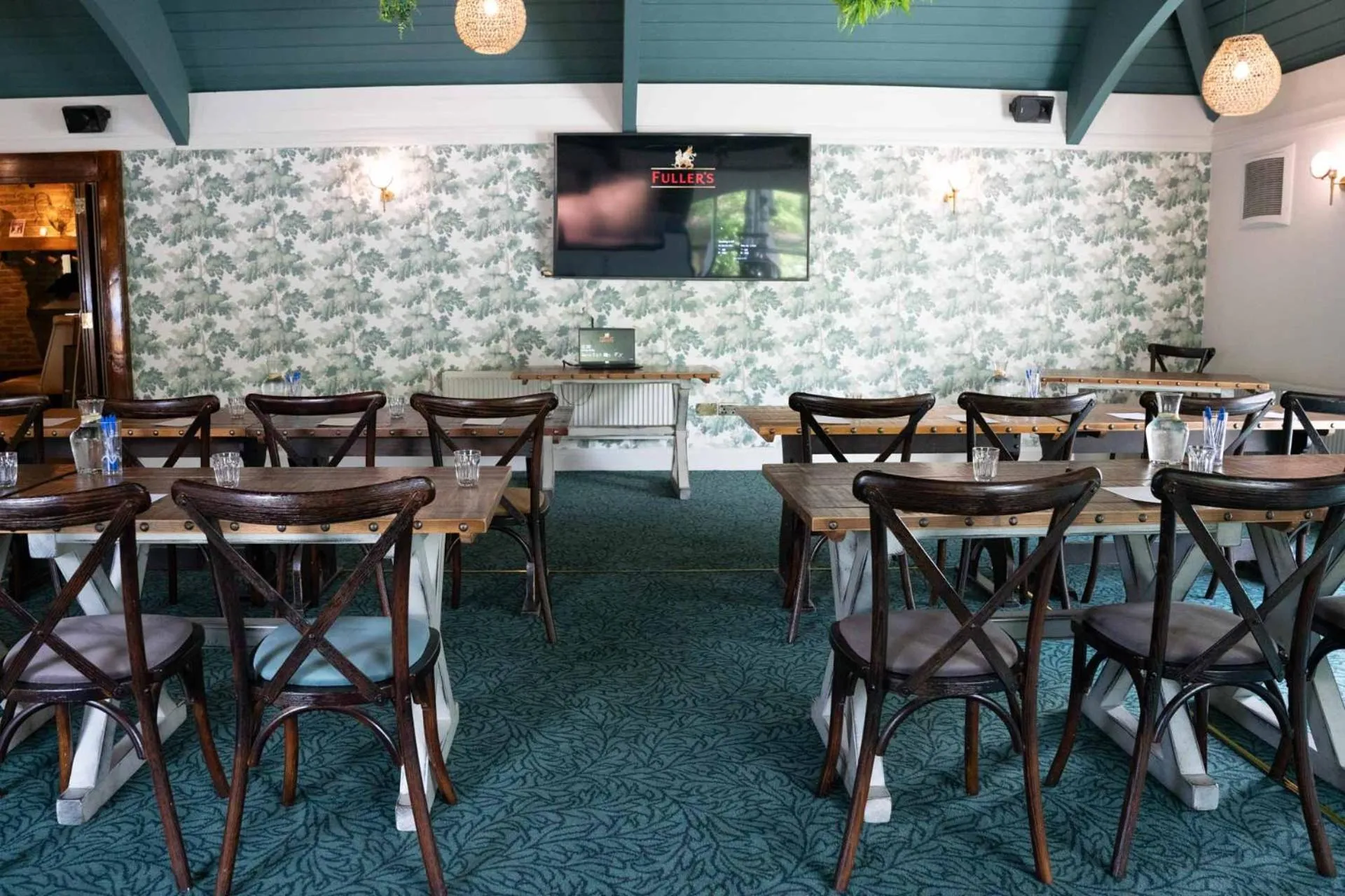 Restaurant/places to eat in The Princess Royal