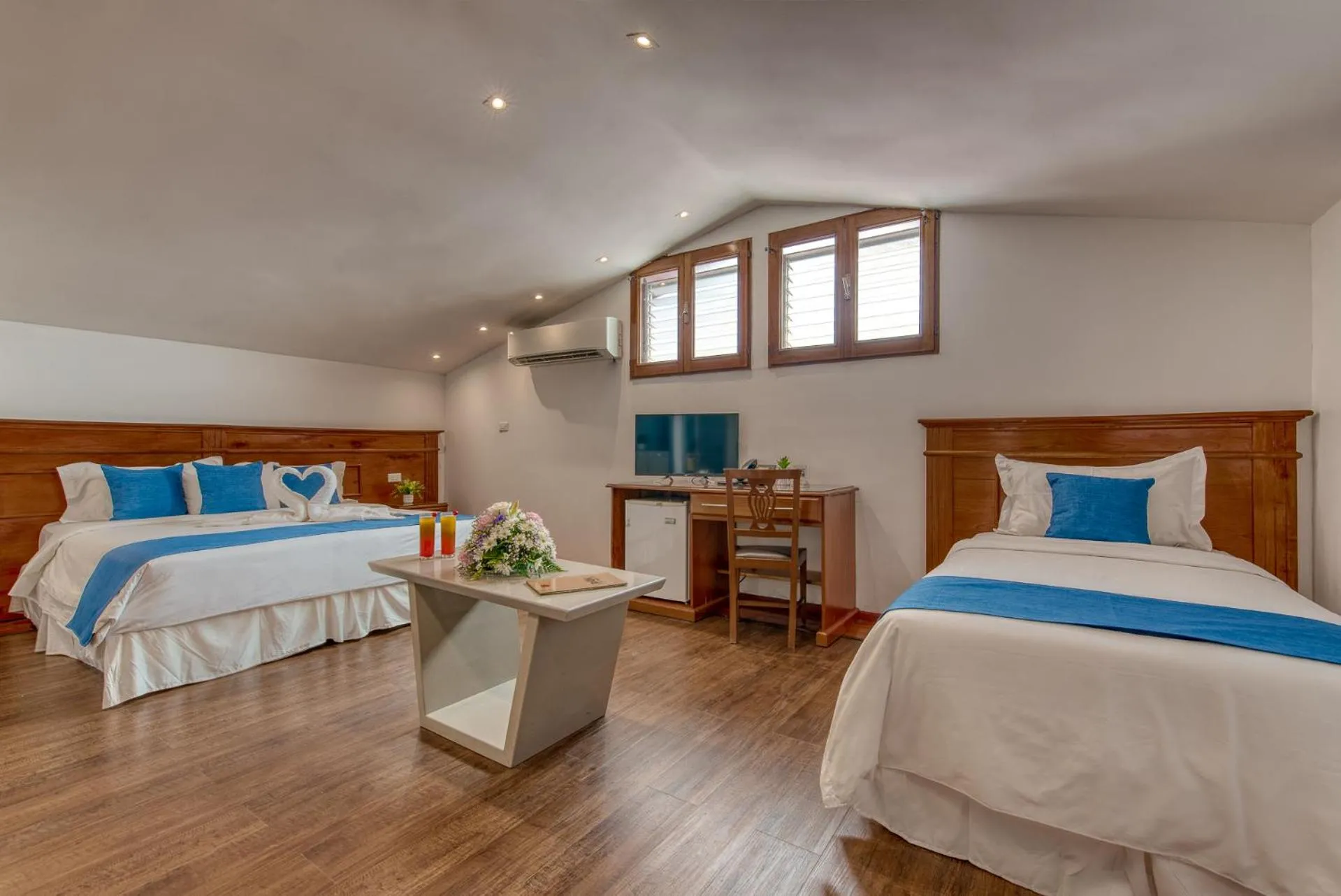Bed in Swans Cay Hotel