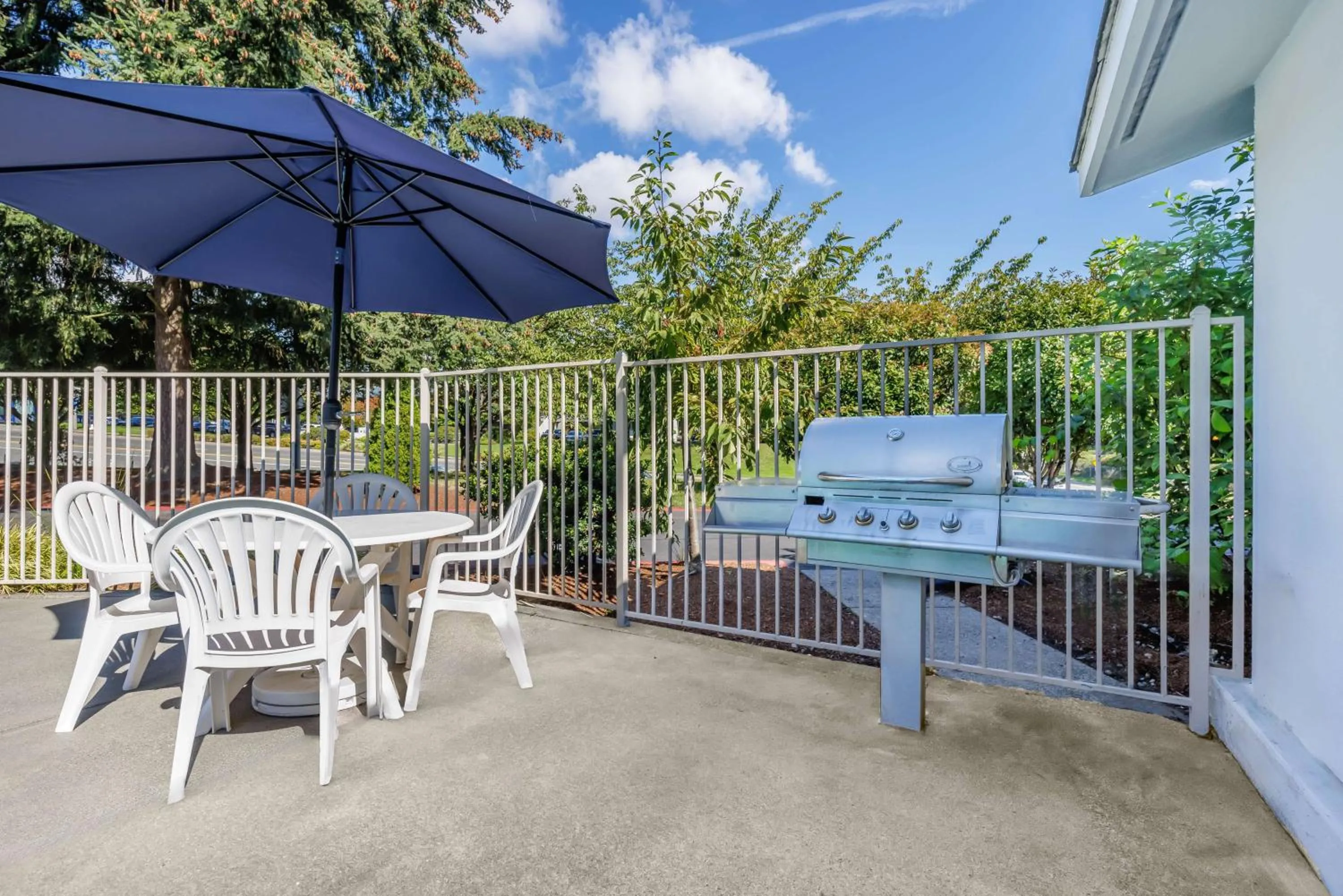 Property building in Motel 6-Seattle, WA - Sea-Tac Airport South