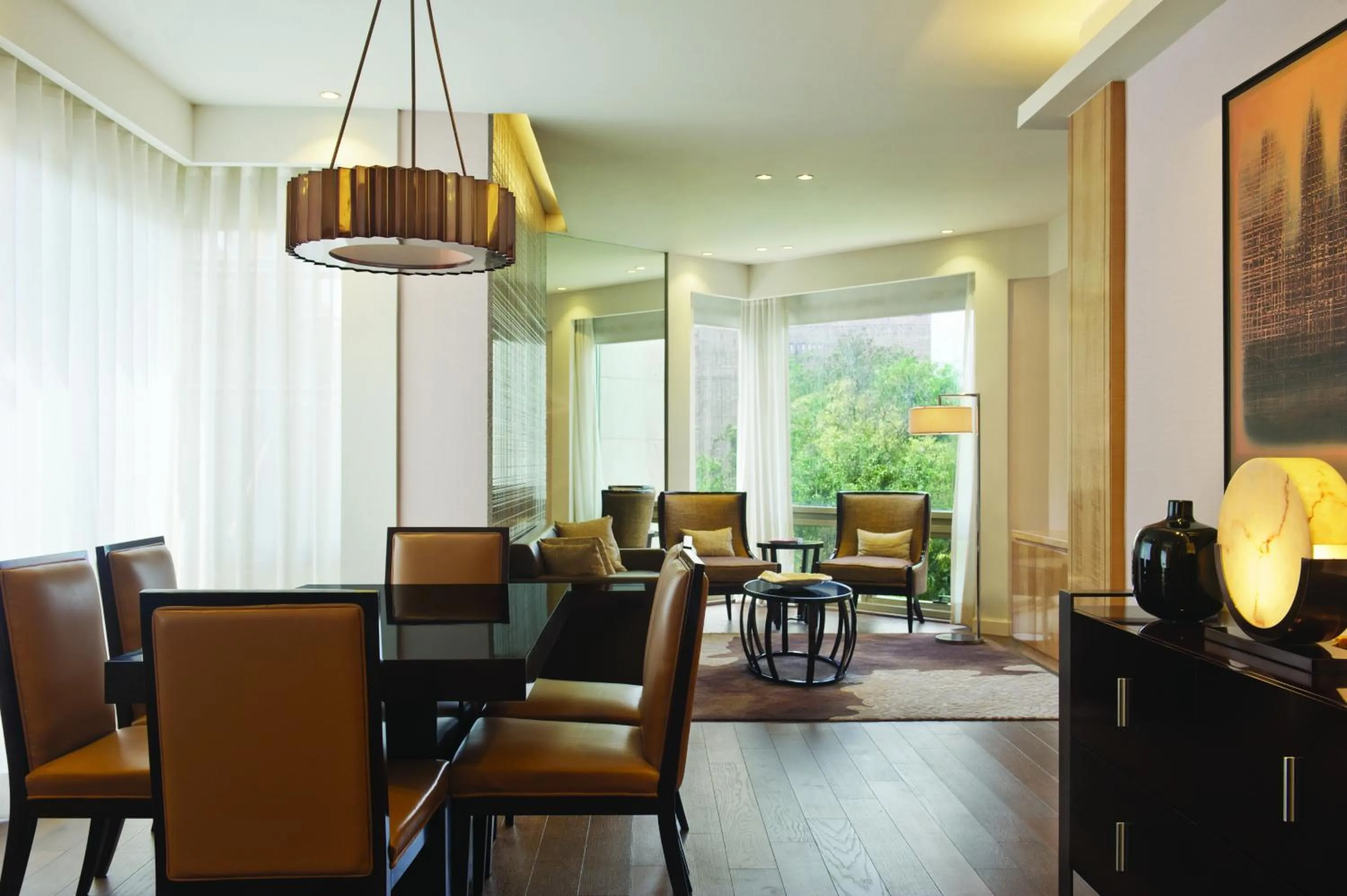 Photo of the whole room in Hyatt Regency Delhi