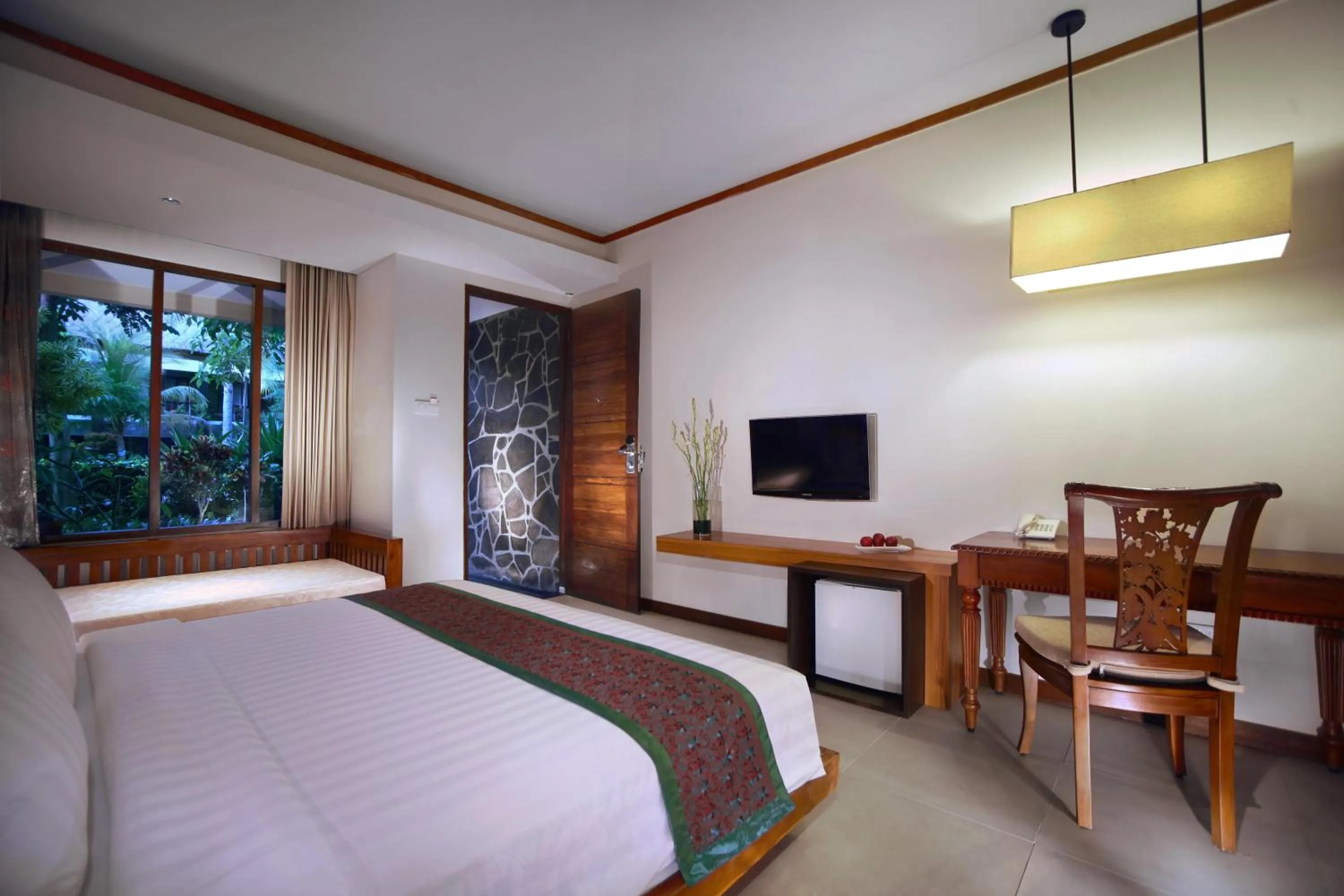 Photo of the whole room, Bed in Aston Sunset Beach Resort - Gili Trawangan