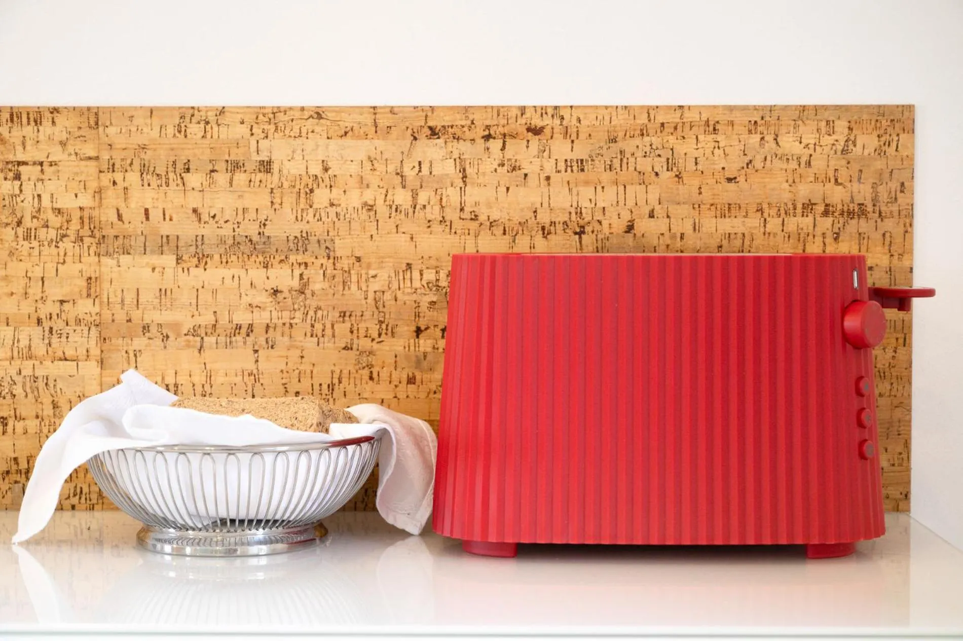 Breakfast in Flamboyant Boutique B&B