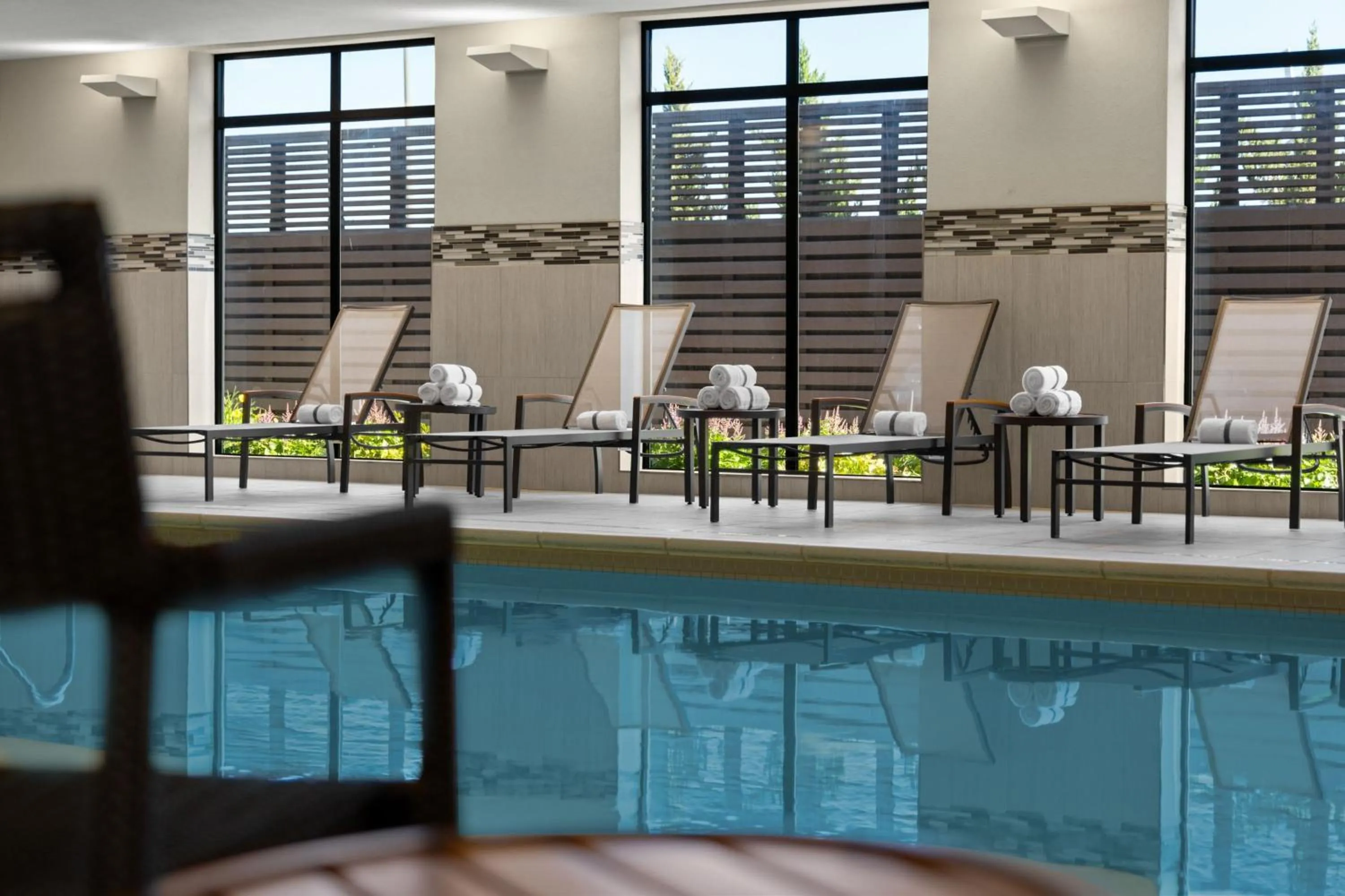 Swimming pool in Courtyard by Marriott Omaha East/Council Bluffs, IA