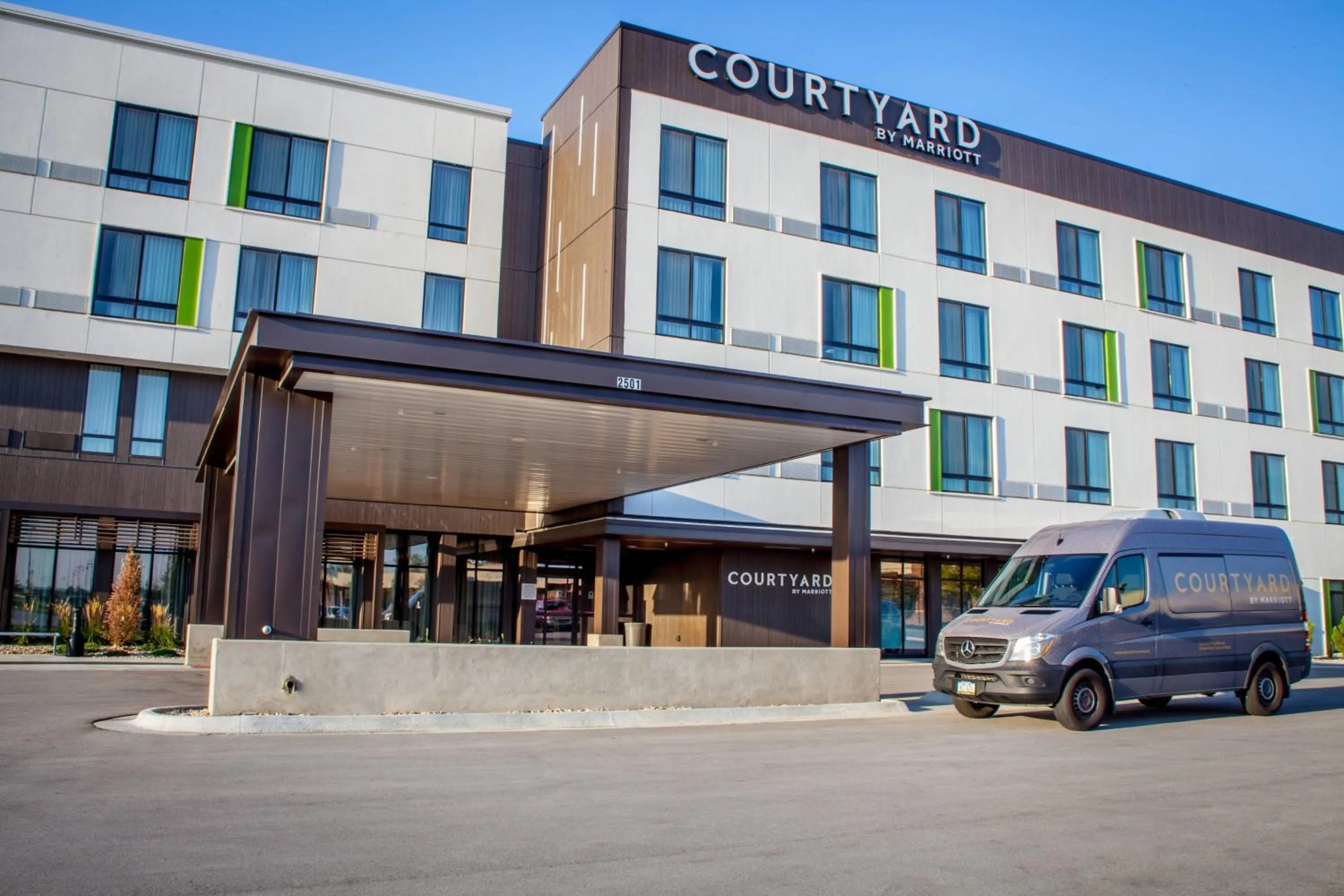 Property building in Courtyard by Marriott Omaha East/Council Bluffs, IA