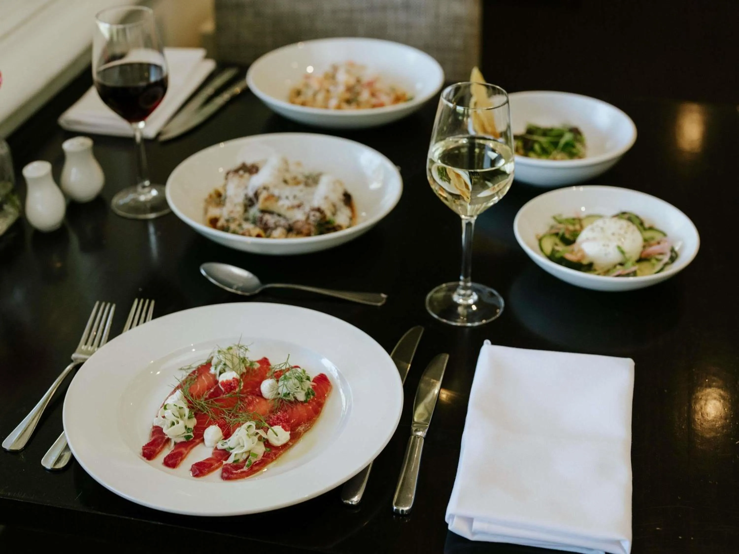 Restaurant/places to eat in Peppers Craigieburn Resort