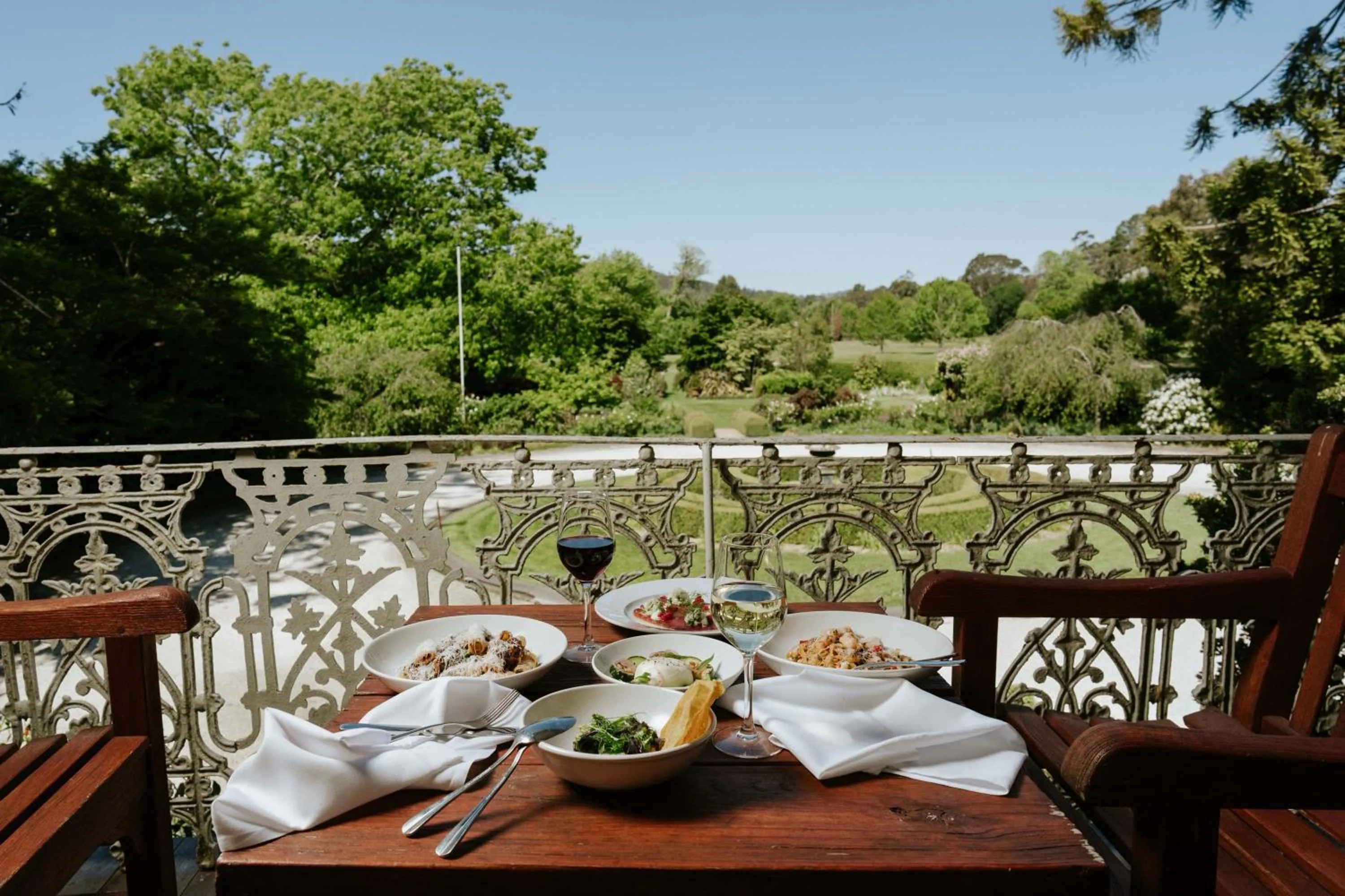 Restaurant/places to eat in Peppers Craigieburn Resort