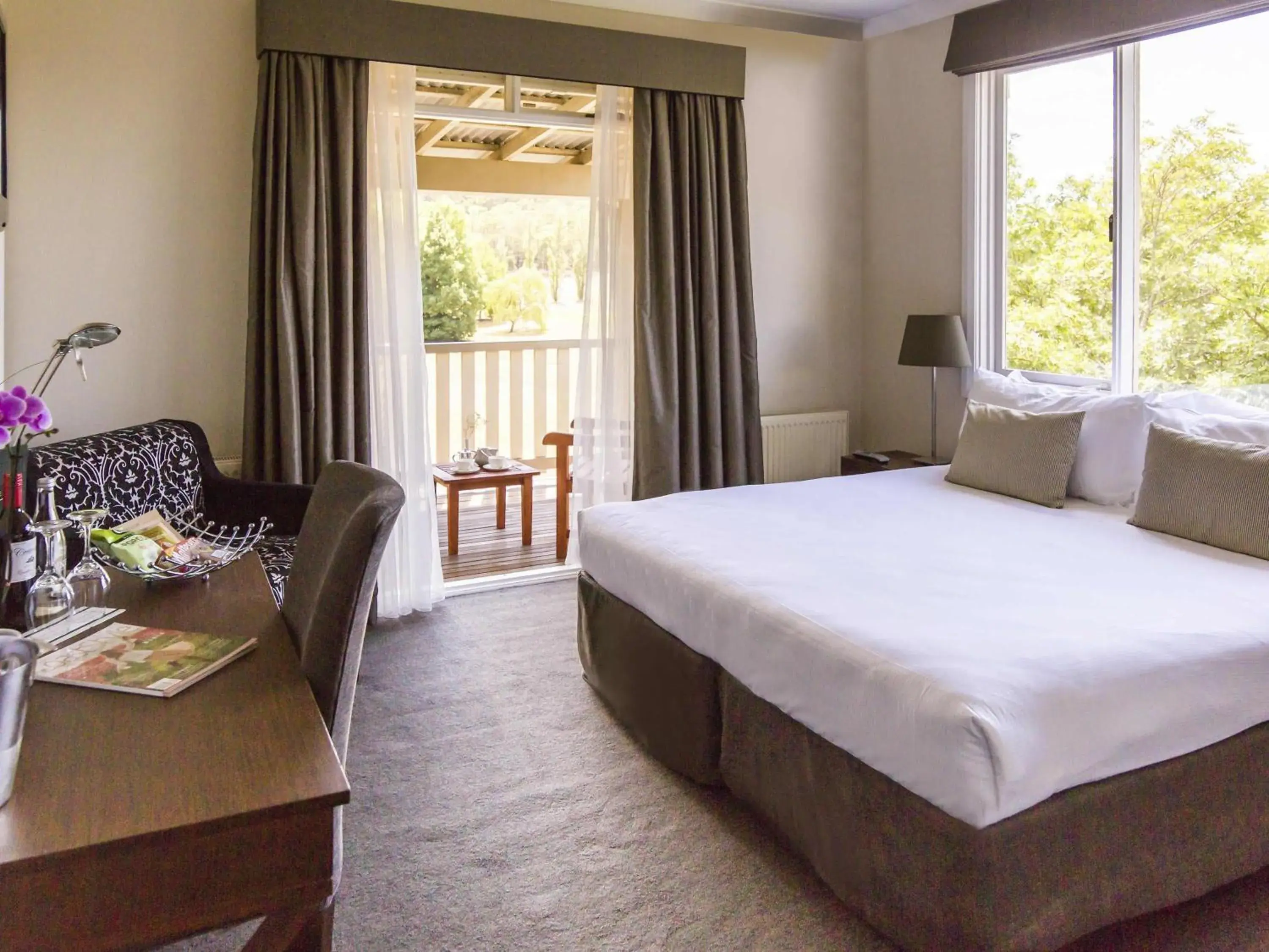 Bedroom, Bed in Peppers Craigieburn Resort Bedroom, Bed in Peppers Craigieburn Resort