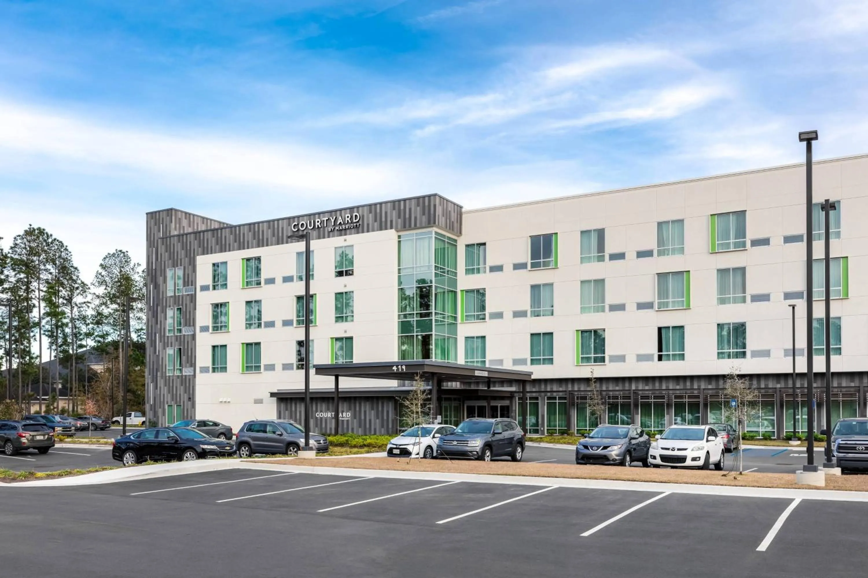 Property building in Courtyard by Marriott Savannah Airport