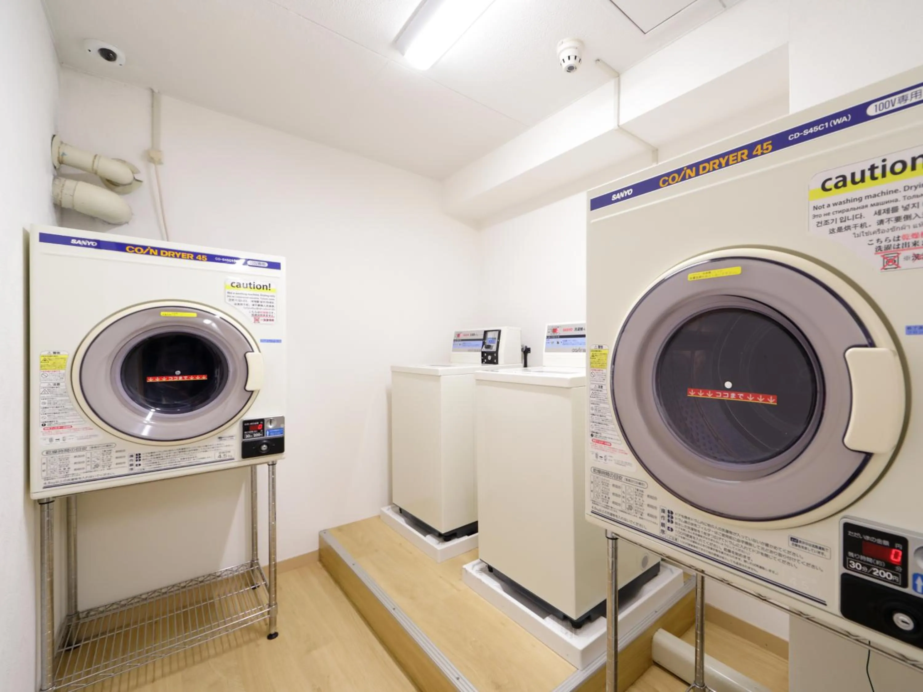 Area and facilities in Tokyo Inn