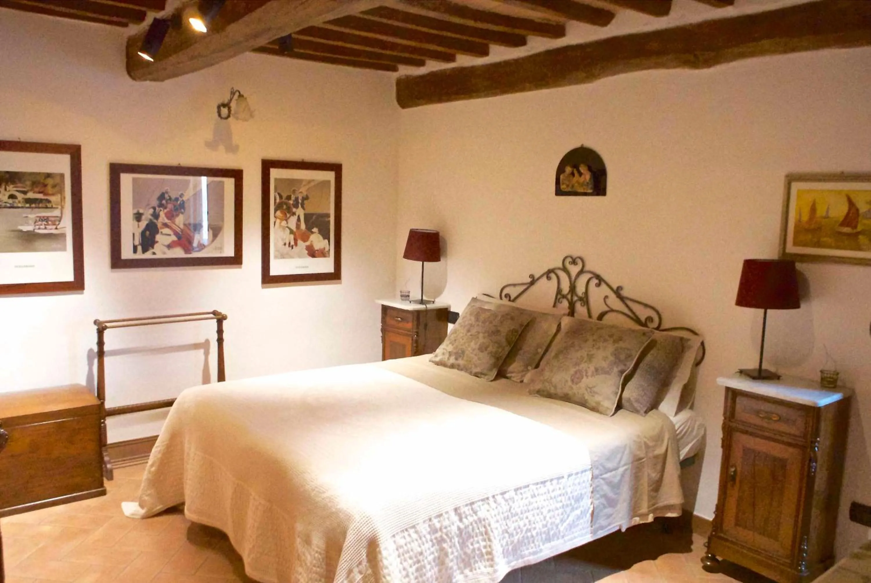 Photo of the whole room, Bed in Casa Donella B&B