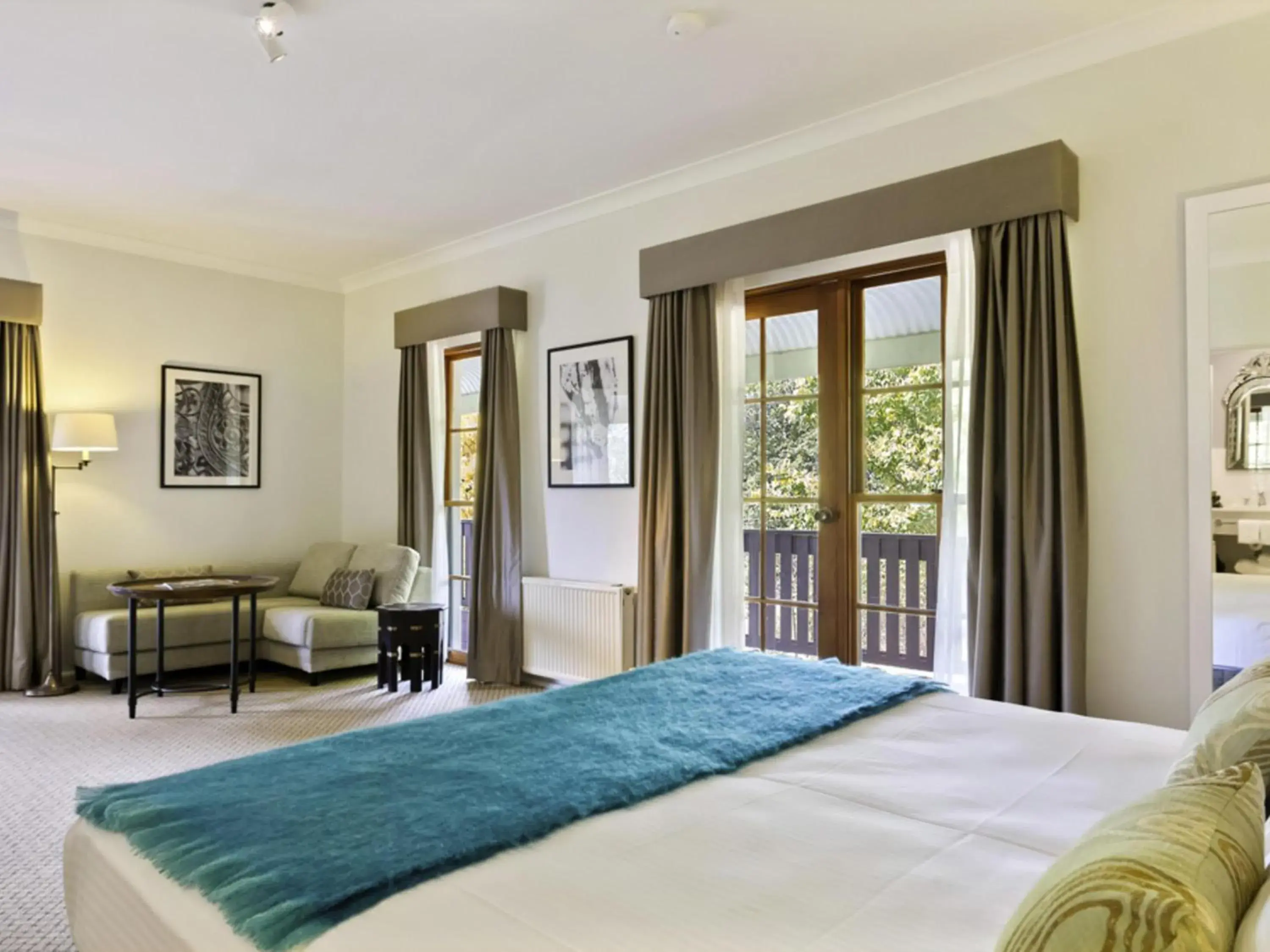 Bedroom, Bed in Peppers Manor House Bedroom, Bed in Peppers Manor House