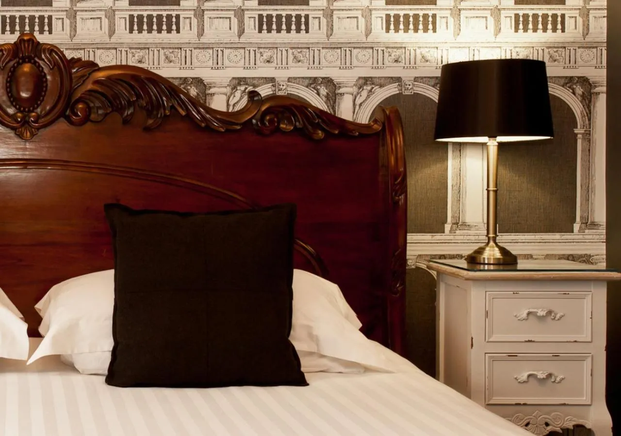 Bed in Broadoaks Boutique Country House