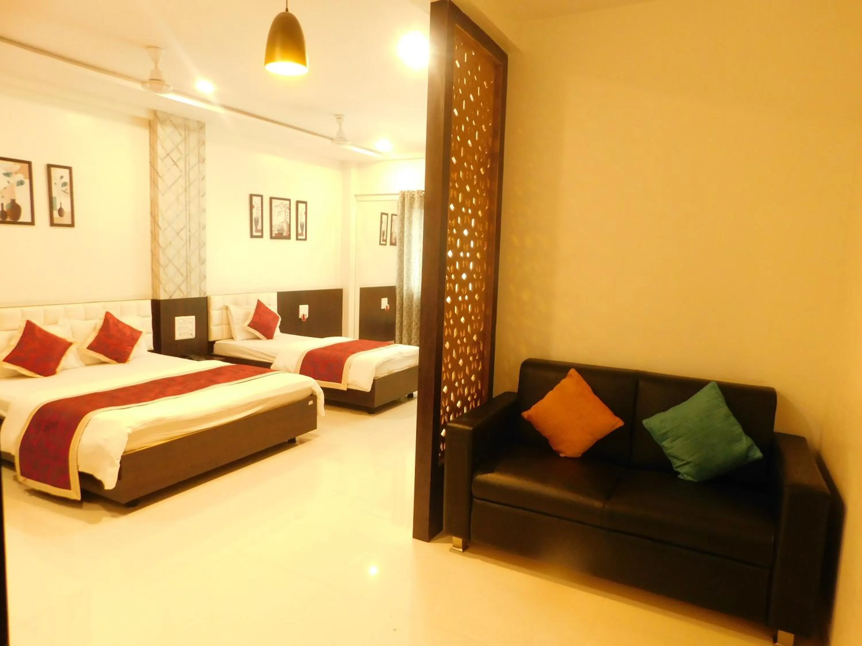 Photo of the whole room, Bed in Hotel Neem Tree