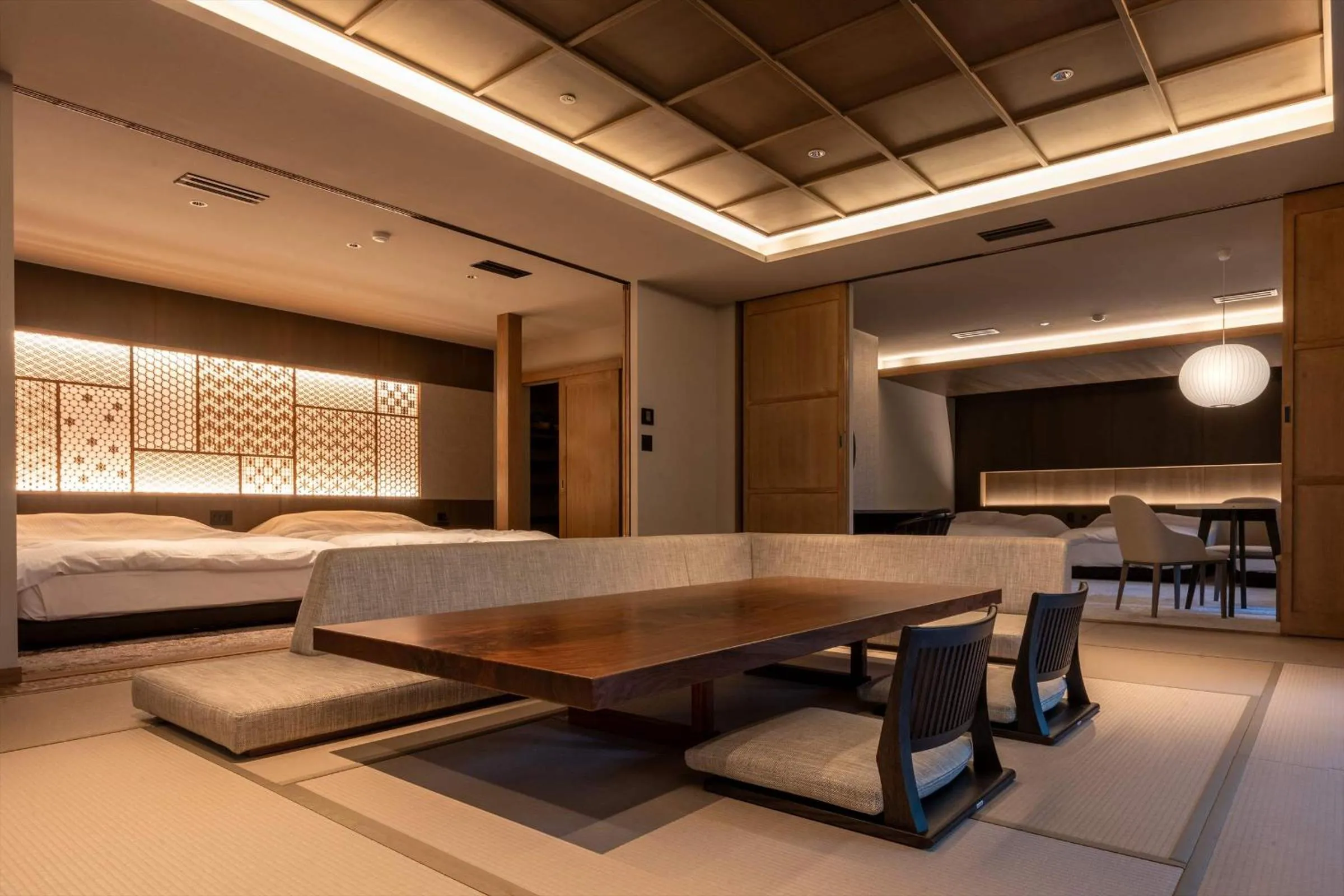 Living room, Bed in Jinya Ryokan