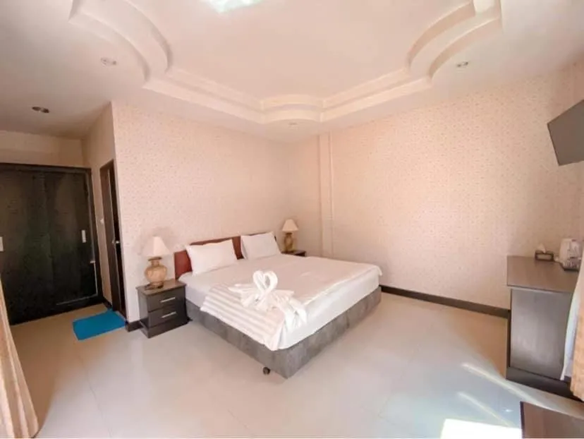 Bed in Dang Sea Beach Resort - SHA