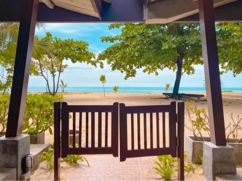Dang Sea Beach Resort - SHA