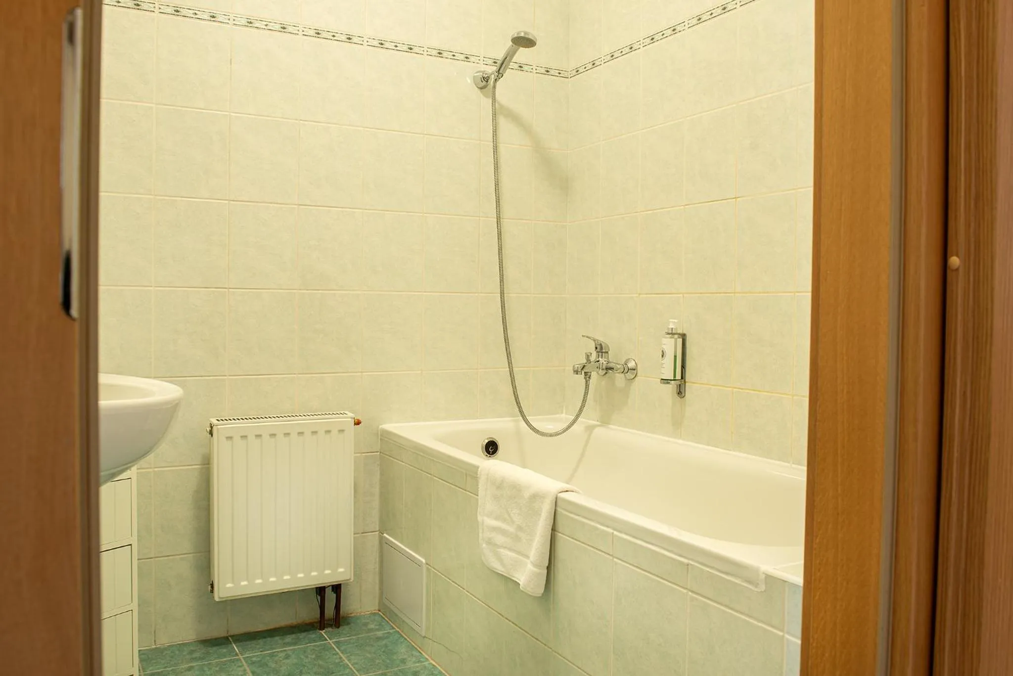 Bath in Residence Hattrick