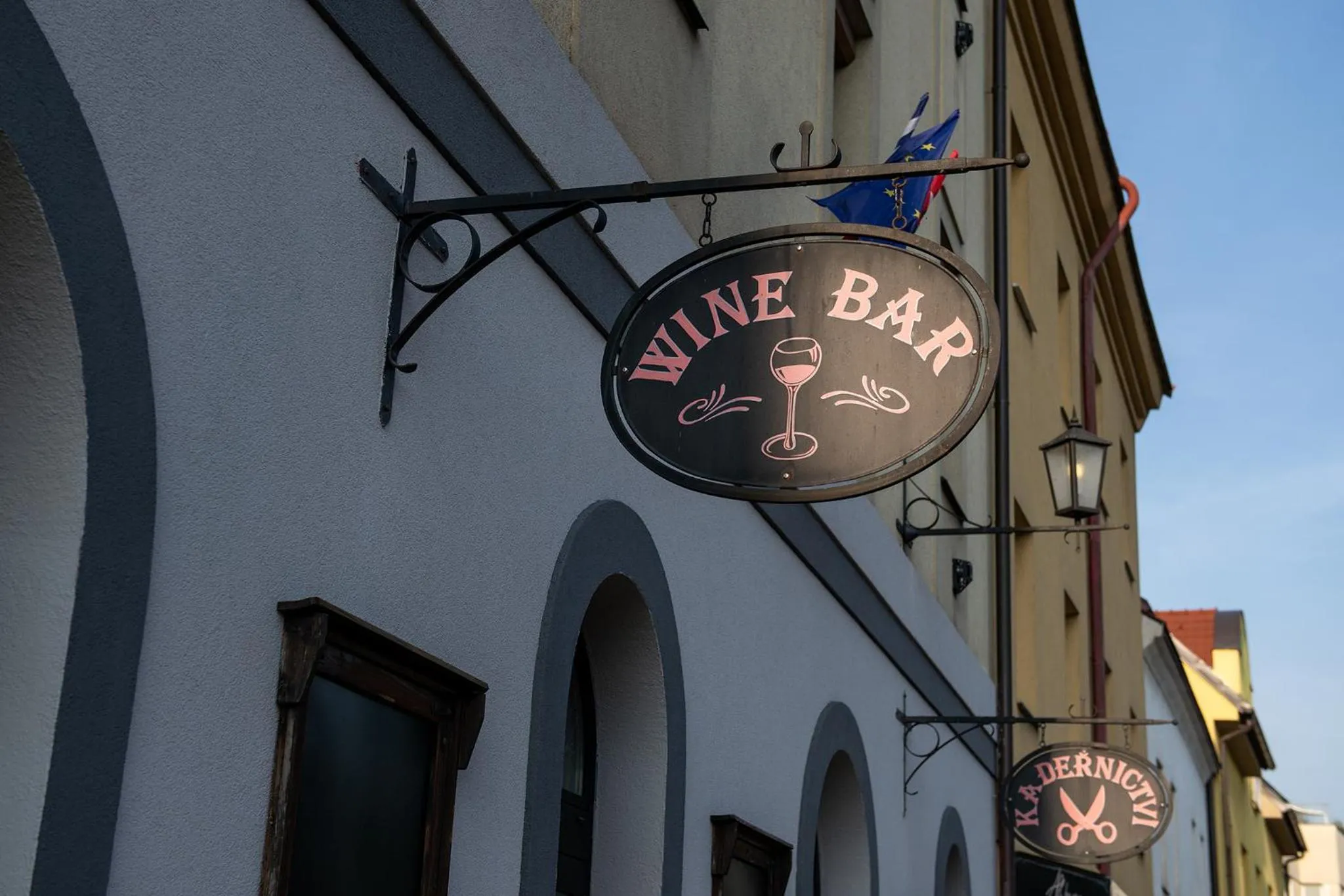 Property building in Residence Hattrick