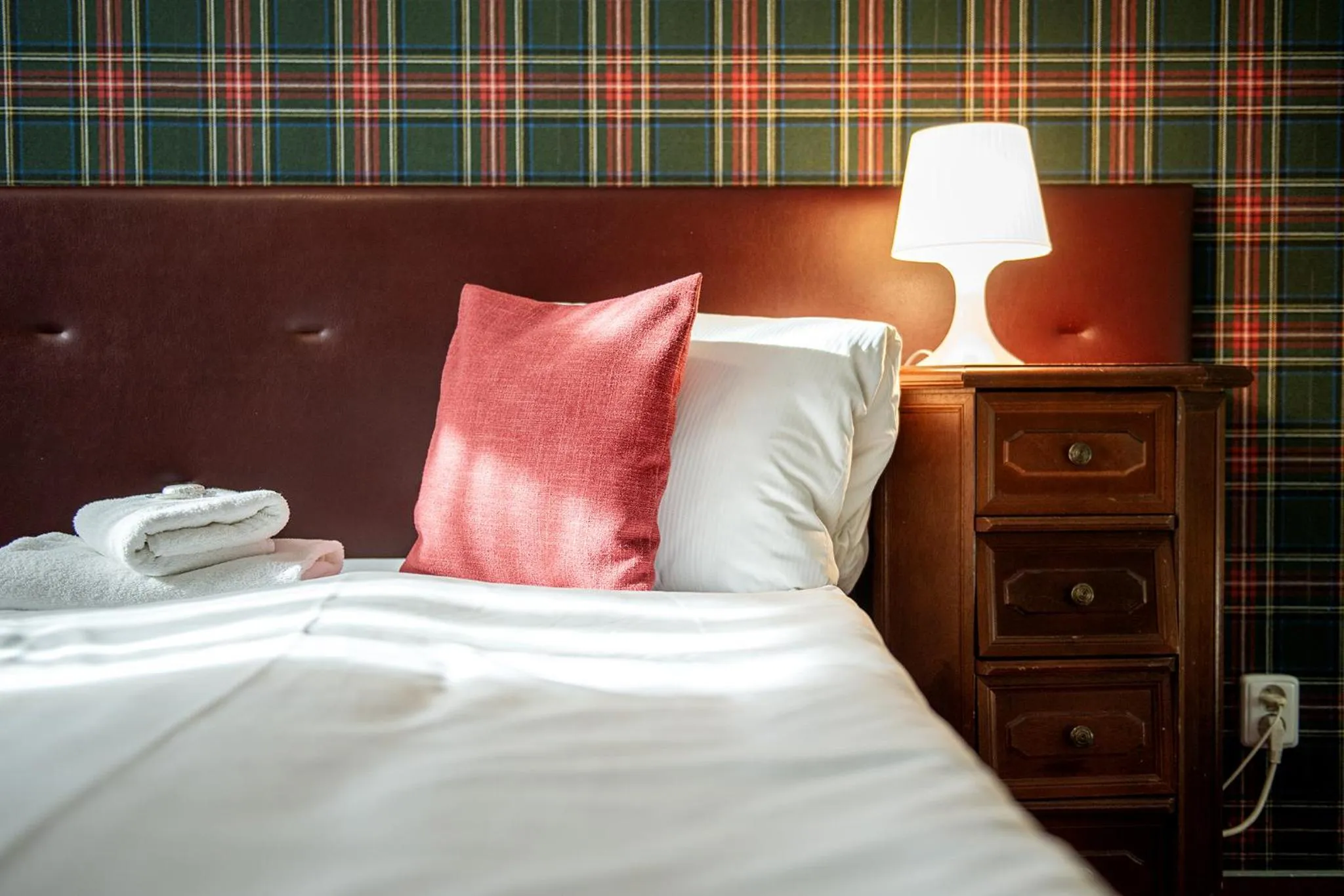 Bed in Residence Hattrick