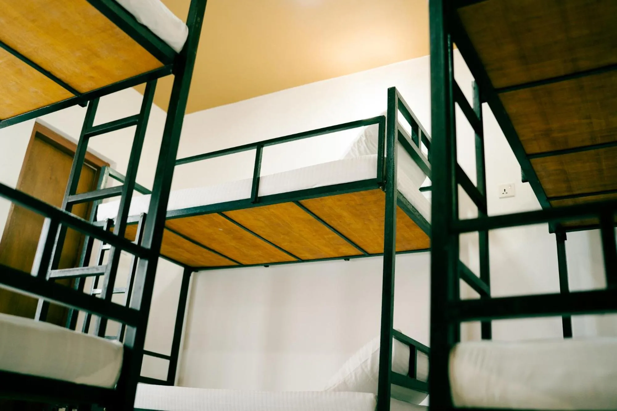 Bedroom, Bed in Havelock City Hostel, Colombo