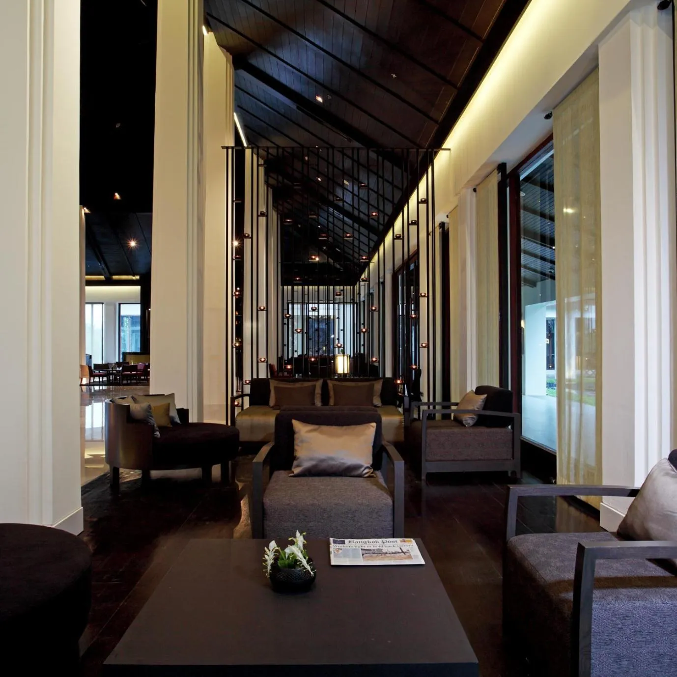 Lobby or reception in Avani Khon Kaen Hotel & Convention Centre