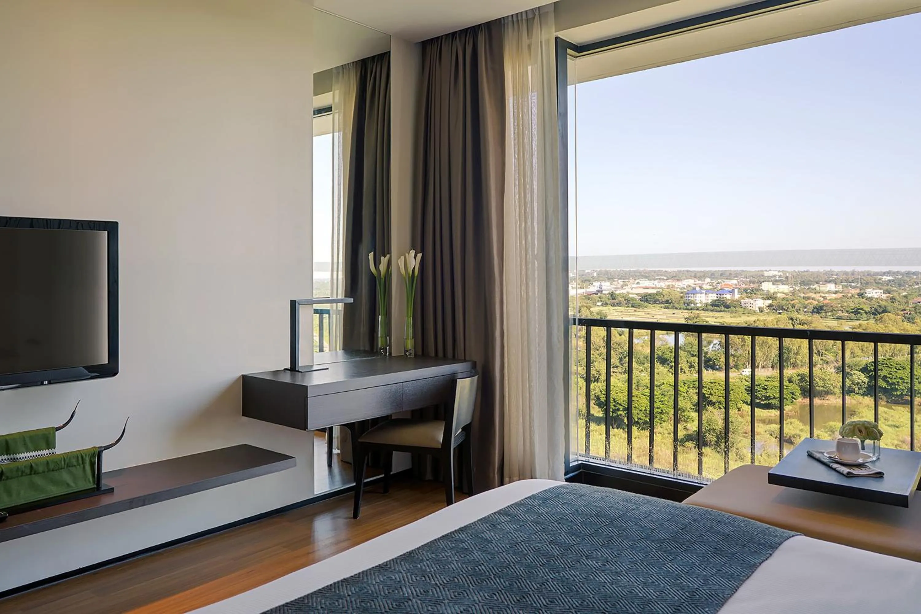 View (from property/room), Bed in Avani Khon Kaen Hotel & Convention Centre