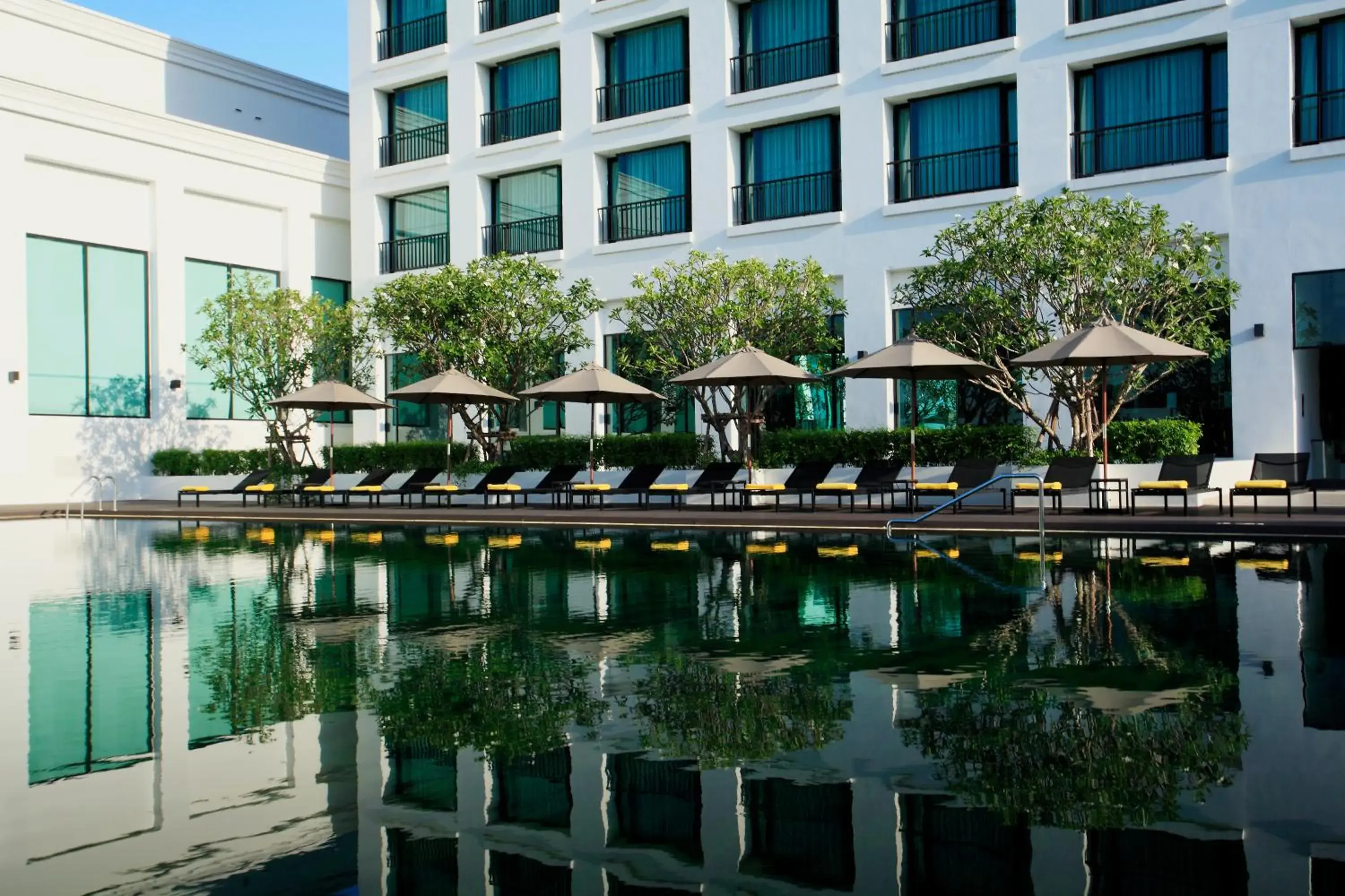 Swimming pool in Avani Khon Kaen Hotel & Convention Centre Swimming pool in Avani Khon Kaen Hotel & Convention Centre
