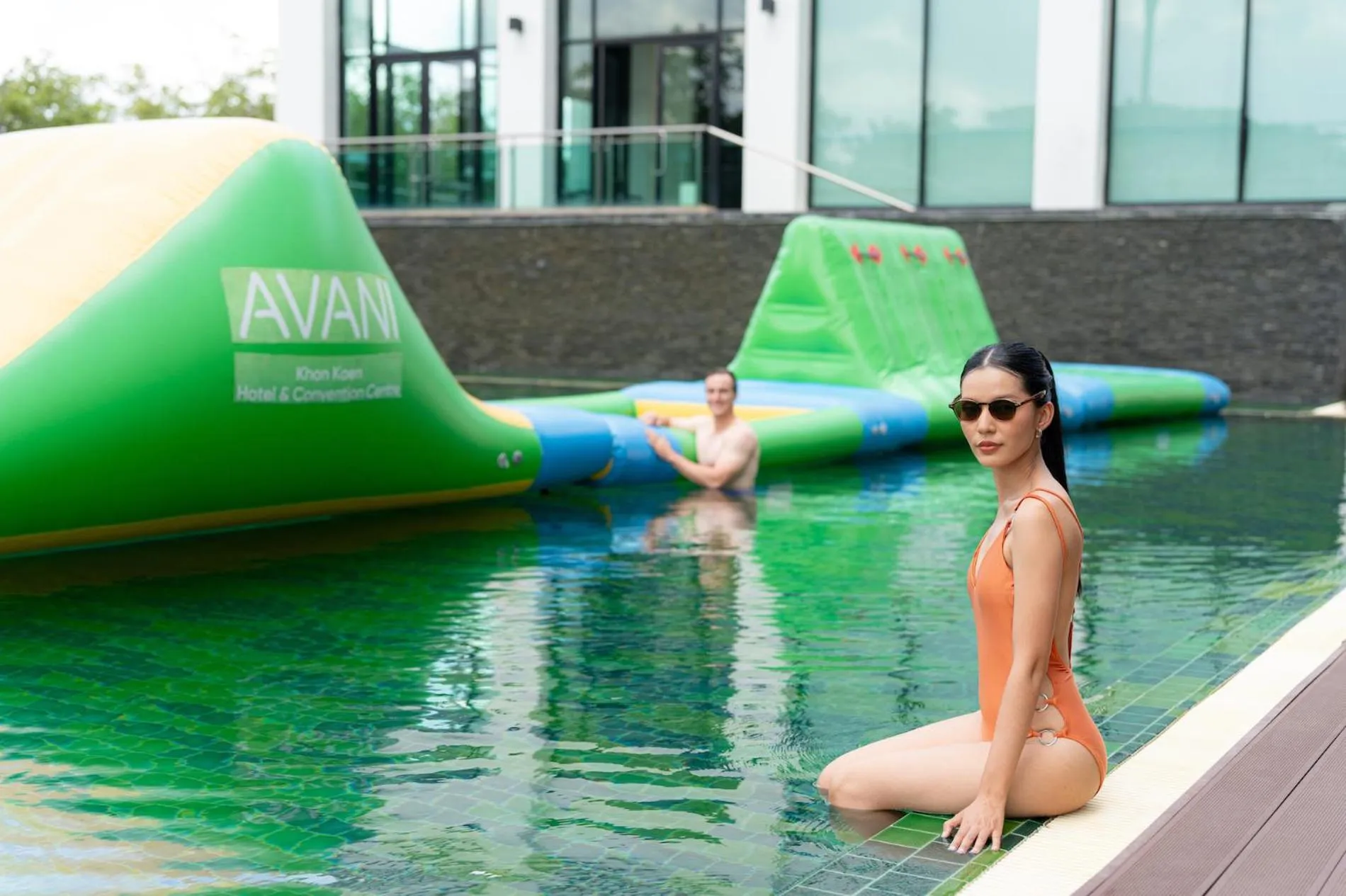 Swimming pool in Avani Khon Kaen Hotel & Convention Centre