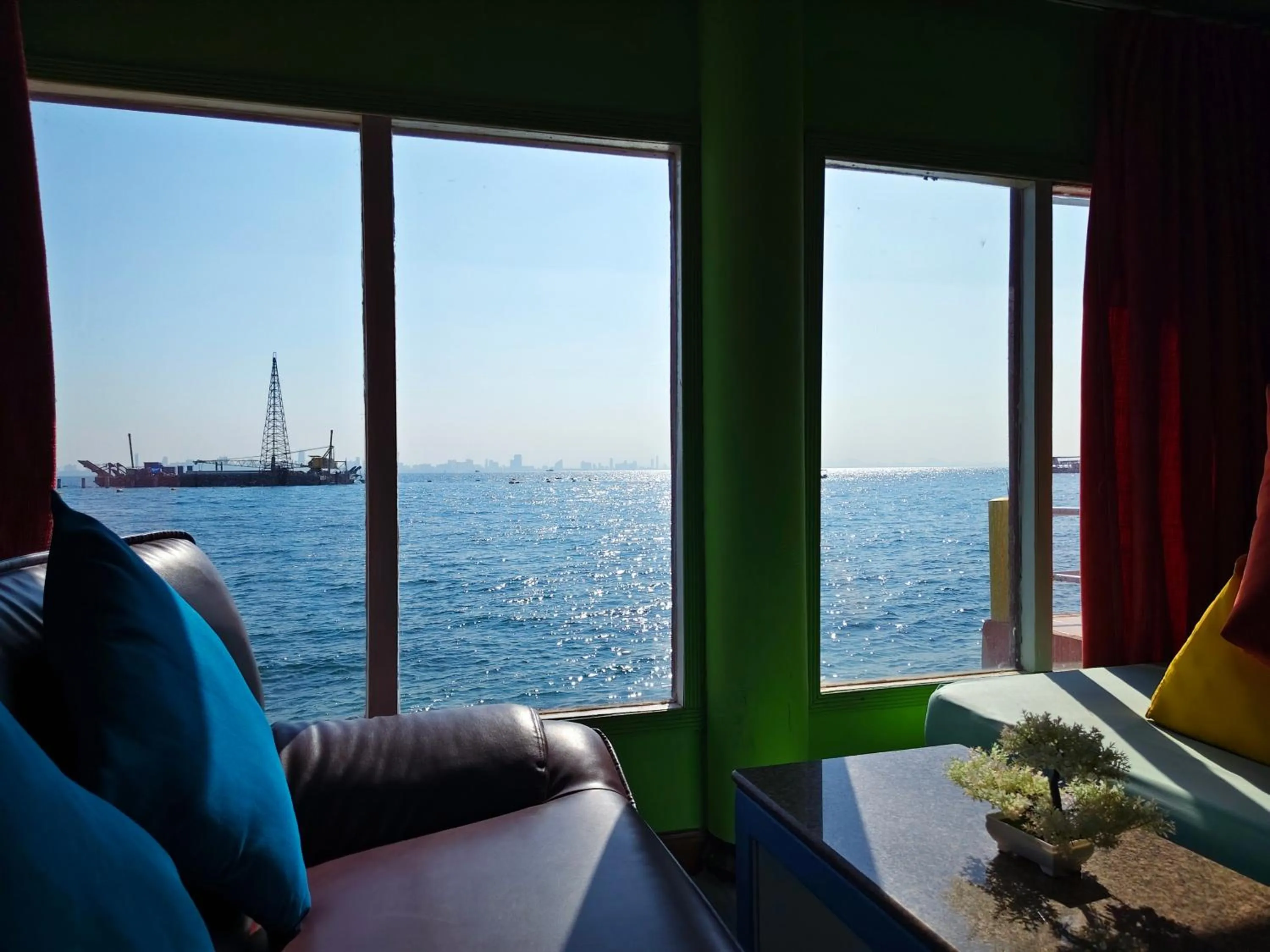 Balcony/Terrace in Lareena Resort Koh Larn Pattaya