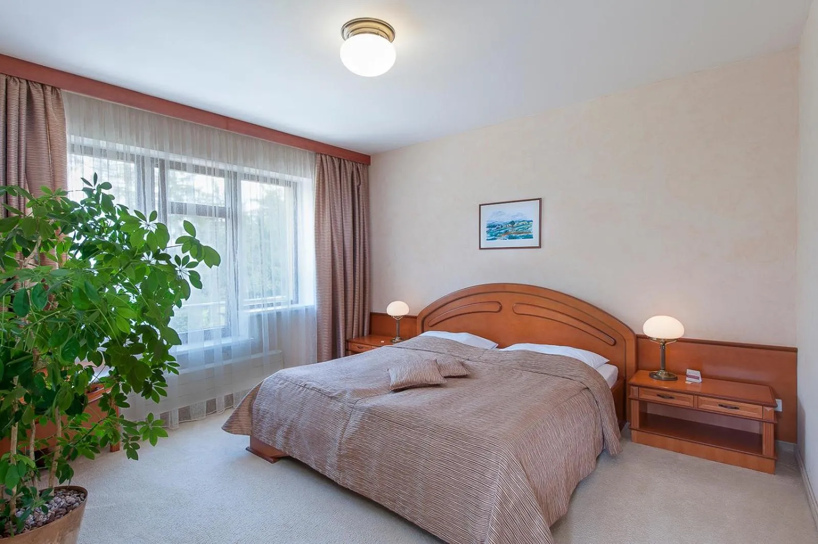 Bedroom, Bed in April hotel Panorama