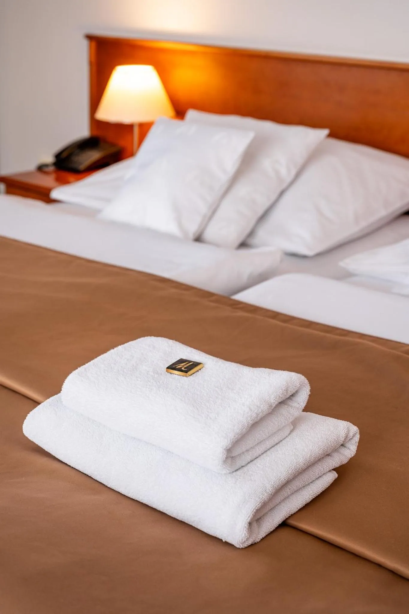 Bed in April hotel Panorama