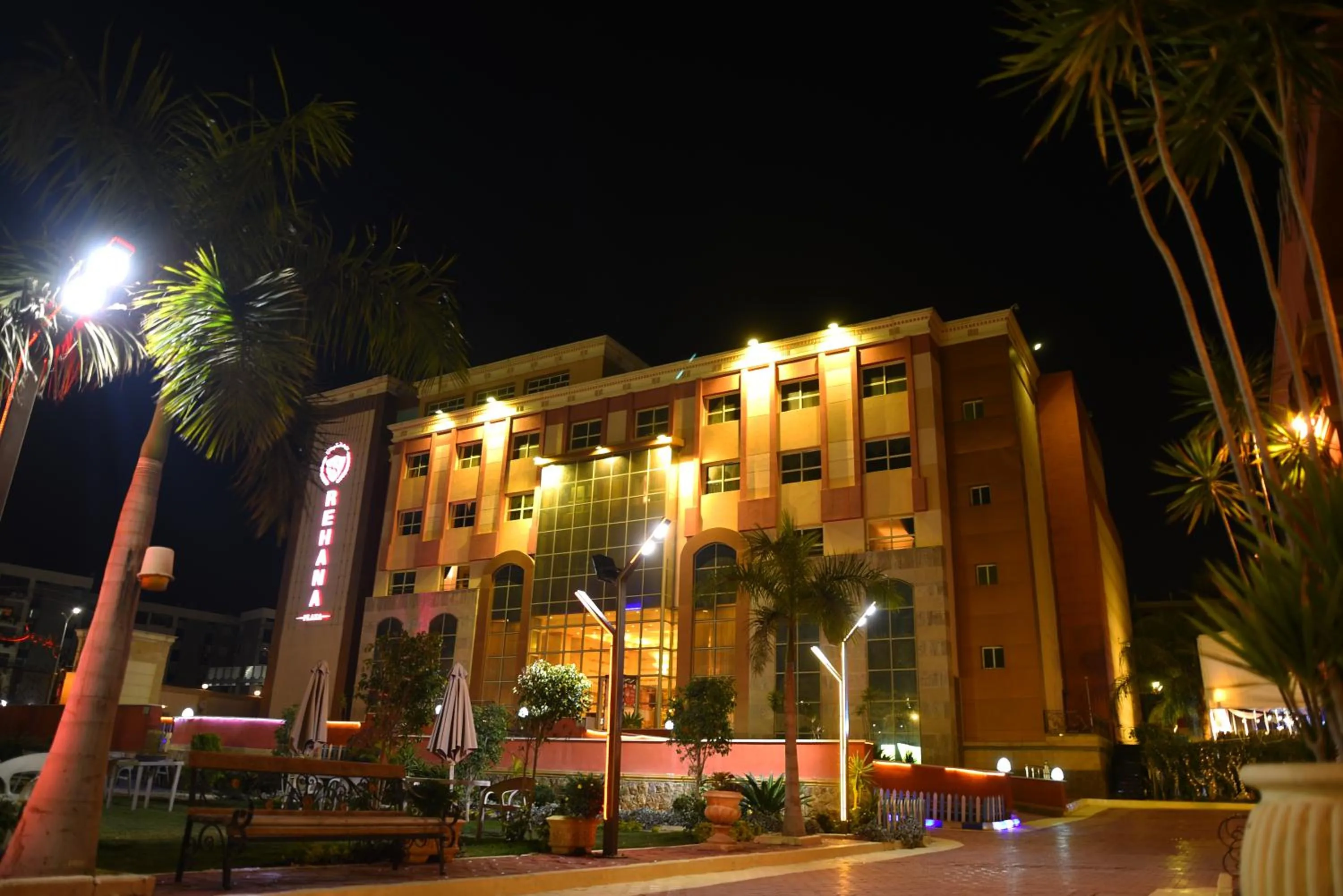 Rehana Plaza Hotel