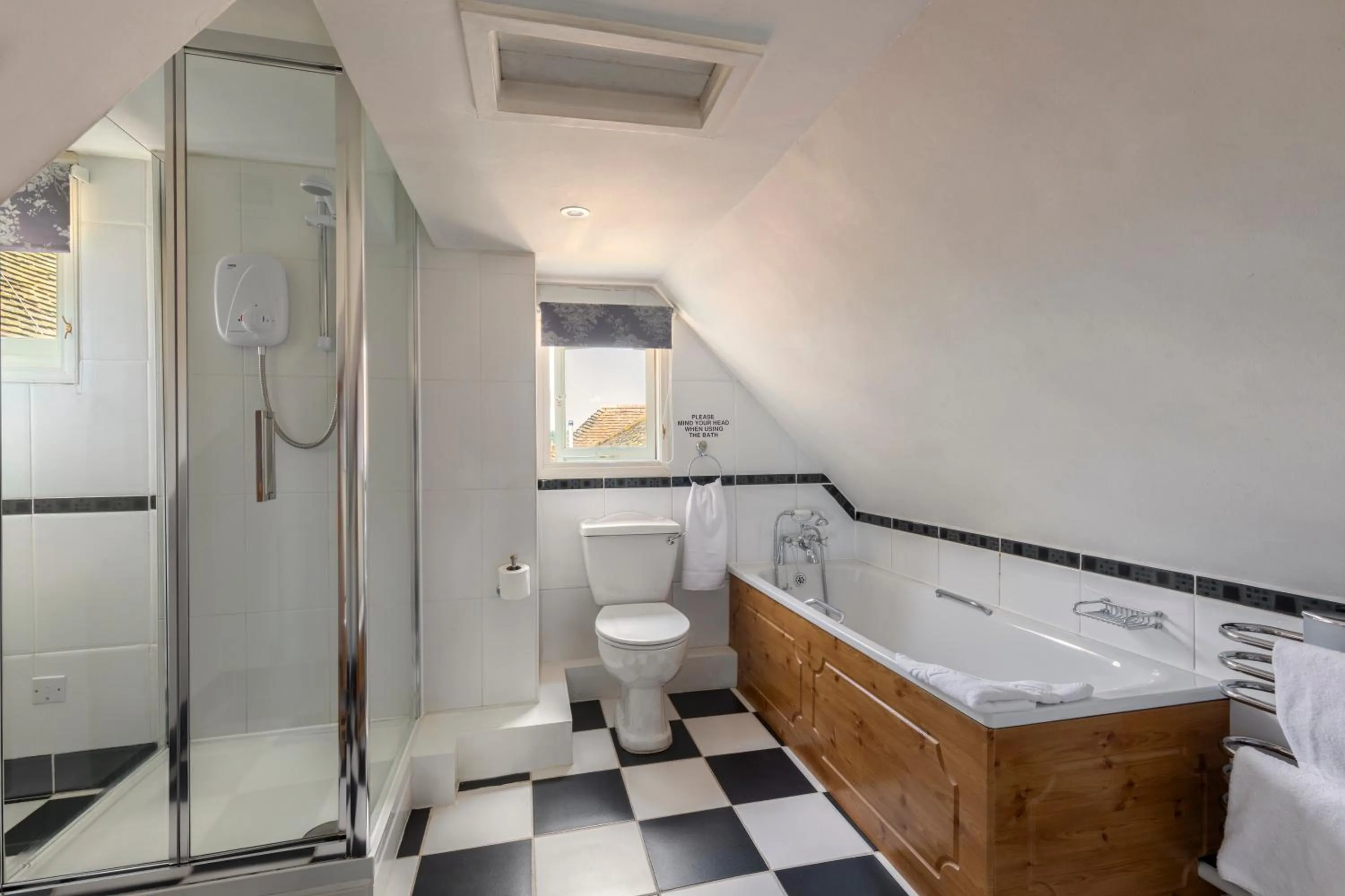 Bathroom in The Hope Anchor