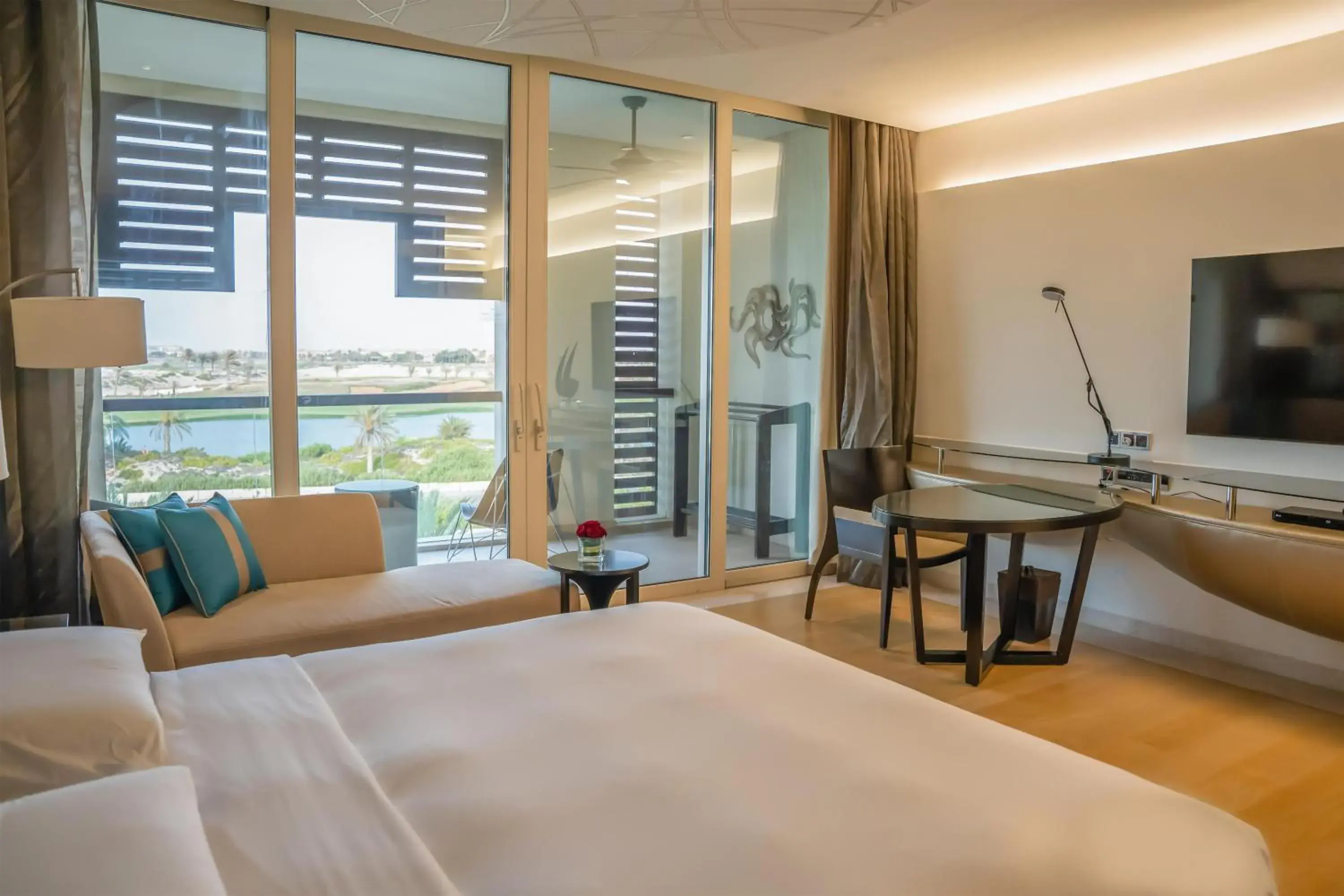 Bedroom, Bed in Park Hyatt Abu Dhabi Hotel and Villas Bedroom, Bed in Park Hyatt Abu Dhabi Hotel and Villas