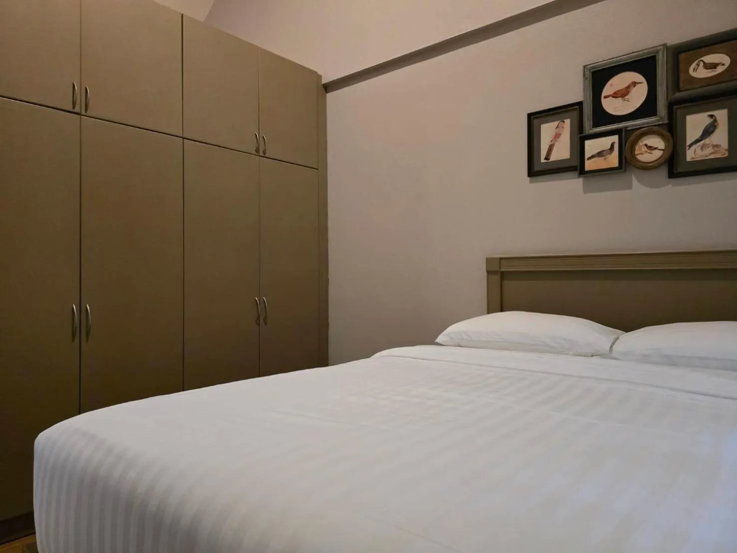 Bed in Vanilla hill (hill lodge)