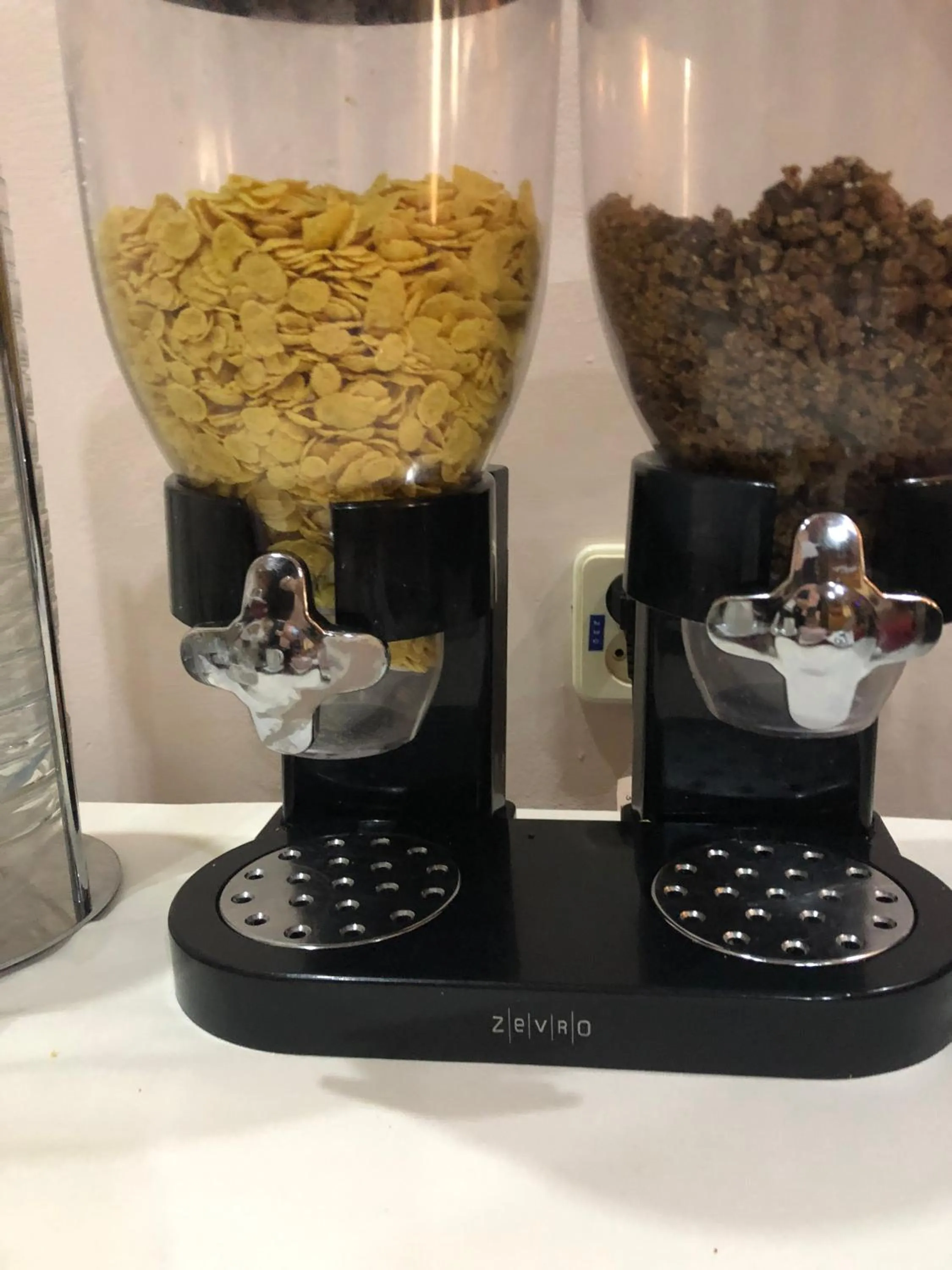 Breakfast in Hotel Vila Anna