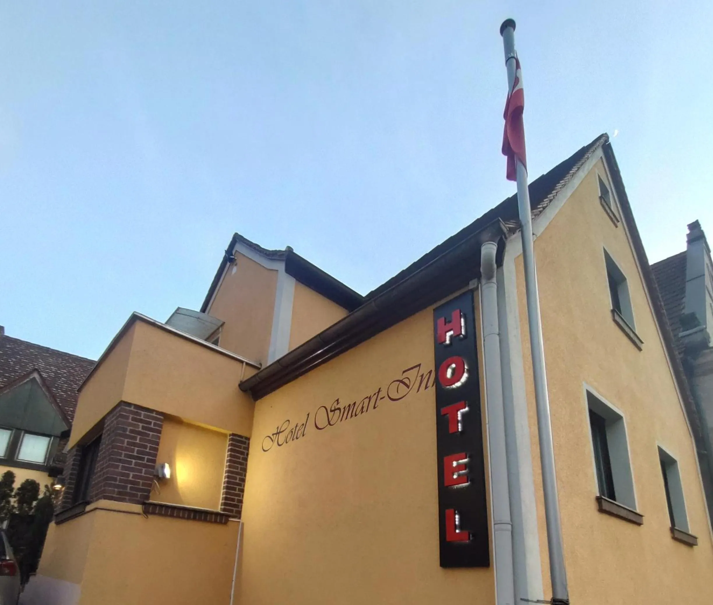 Facade/entrance in Hotel Smart-Inn