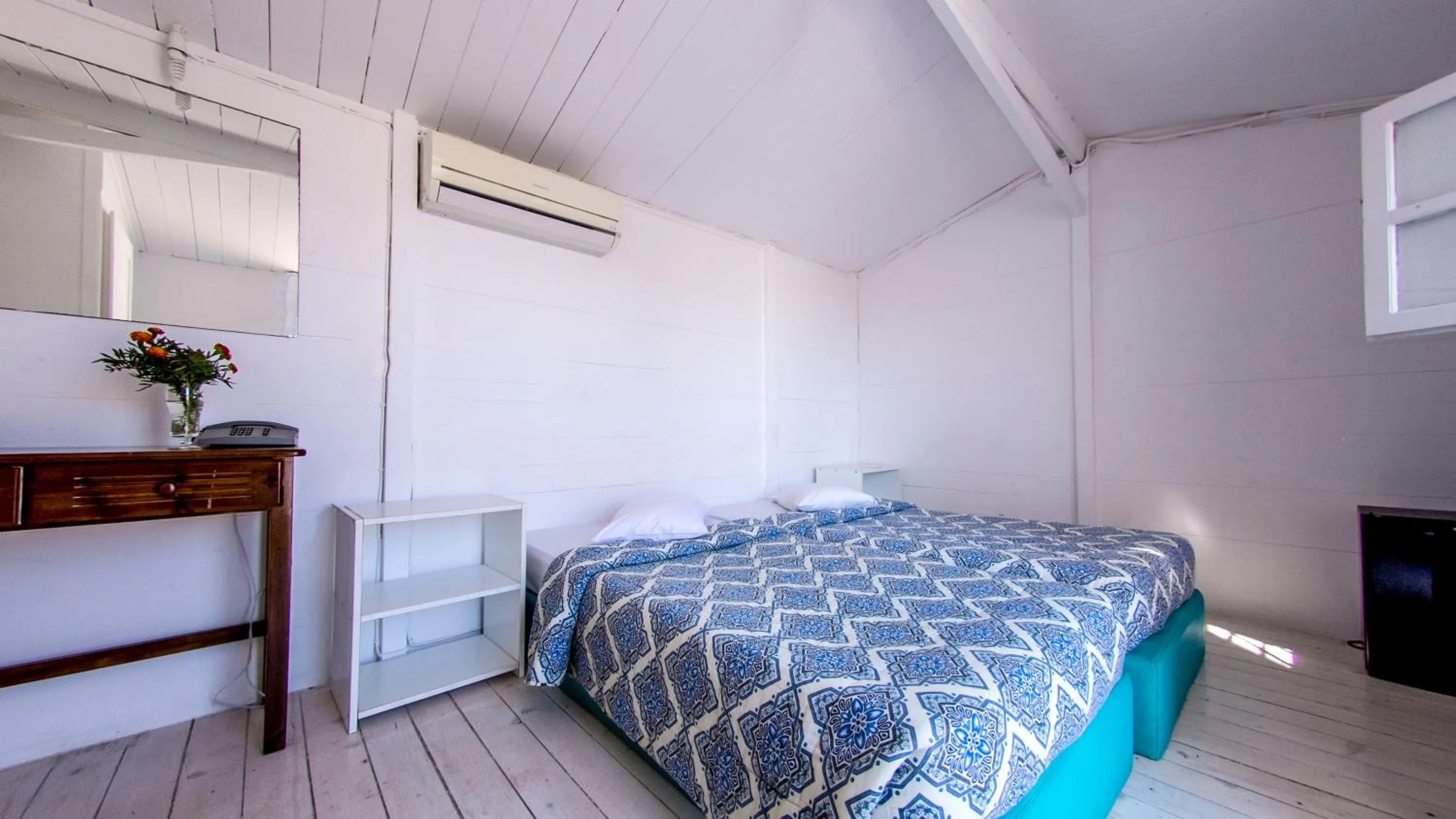 Photo of the whole room, Bed in Paradise Beach Camping - Adults Only