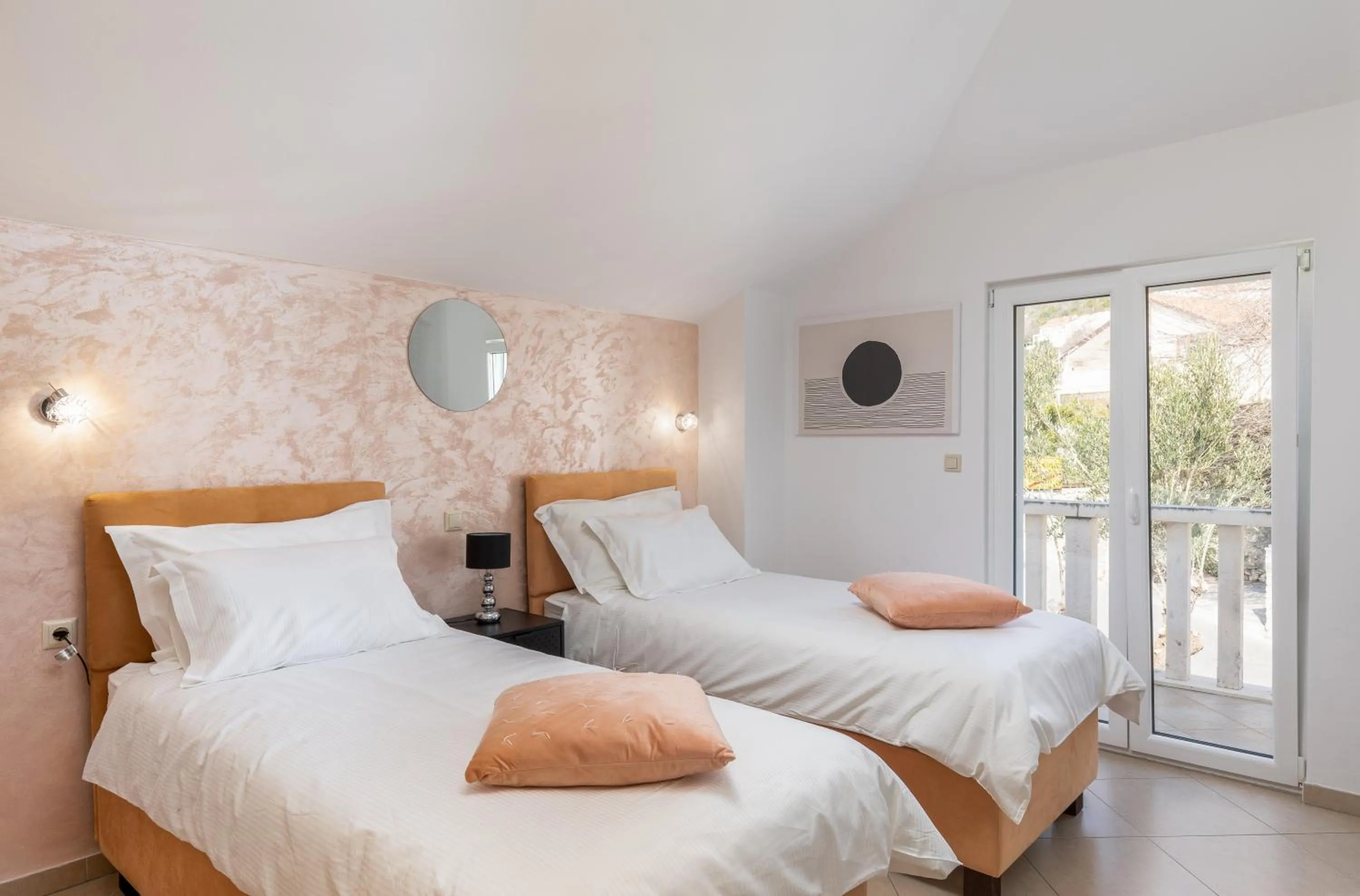 Bedroom, Bed in Apartments Subrenum