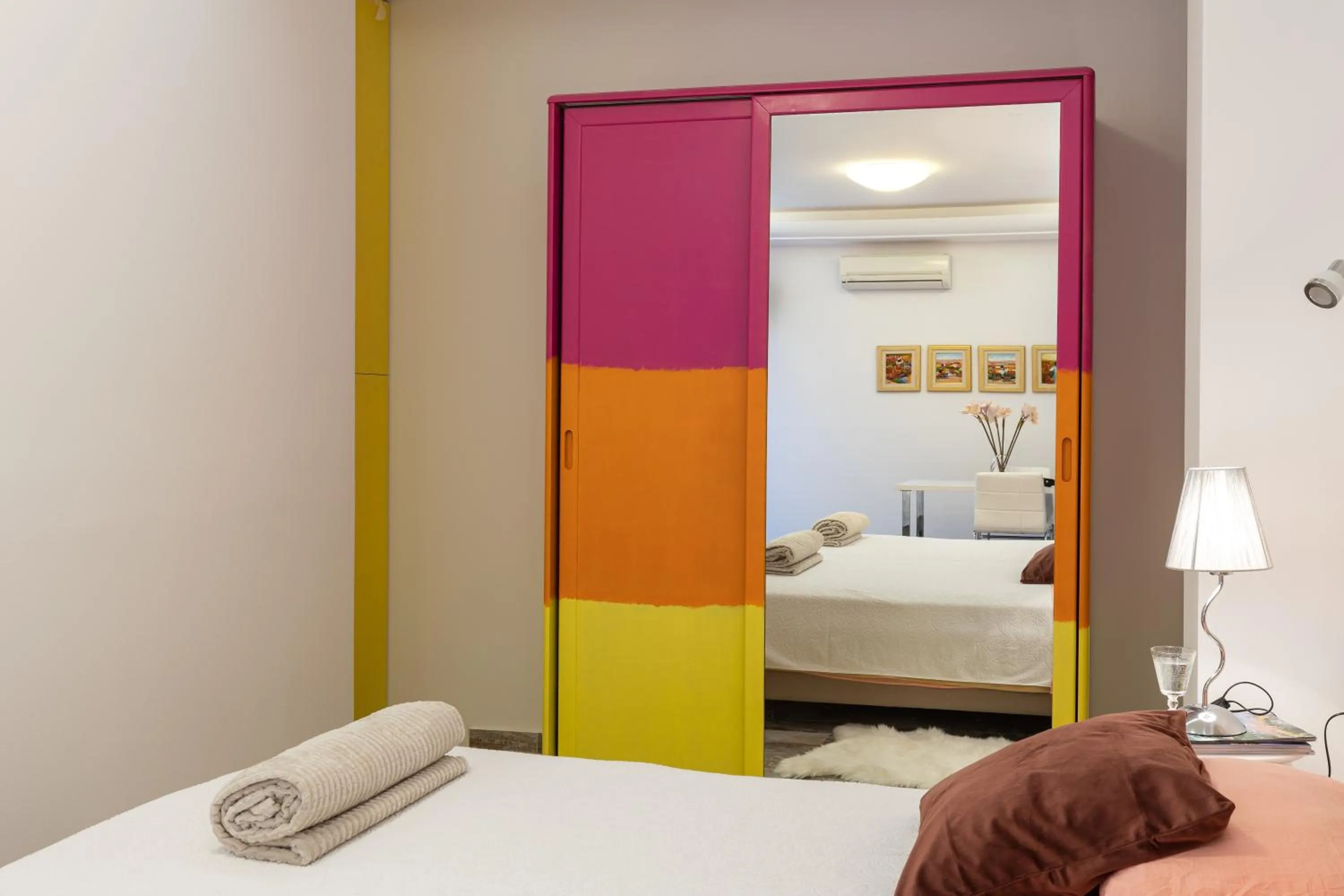 Bedroom, Bed in Apartments Subrenum
